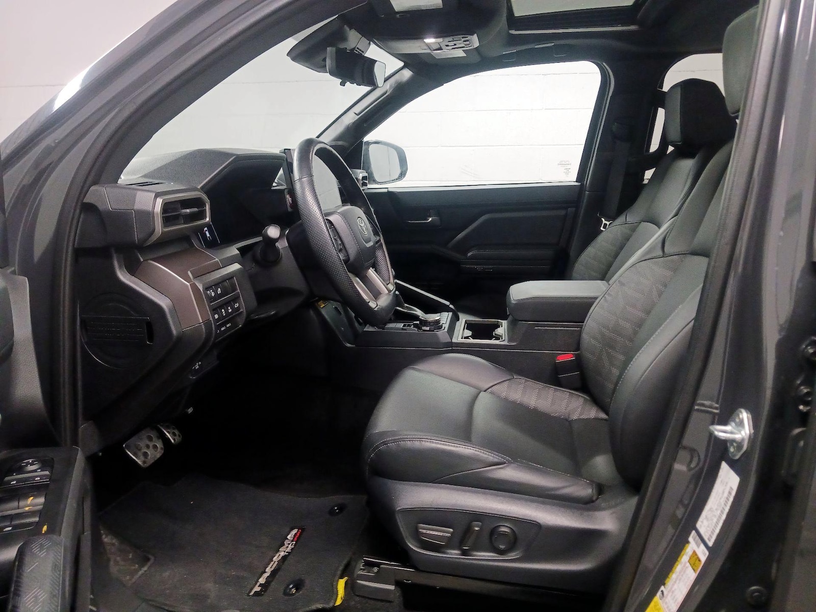 2024 Toyota Tacoma TRD Sport - Photo 12