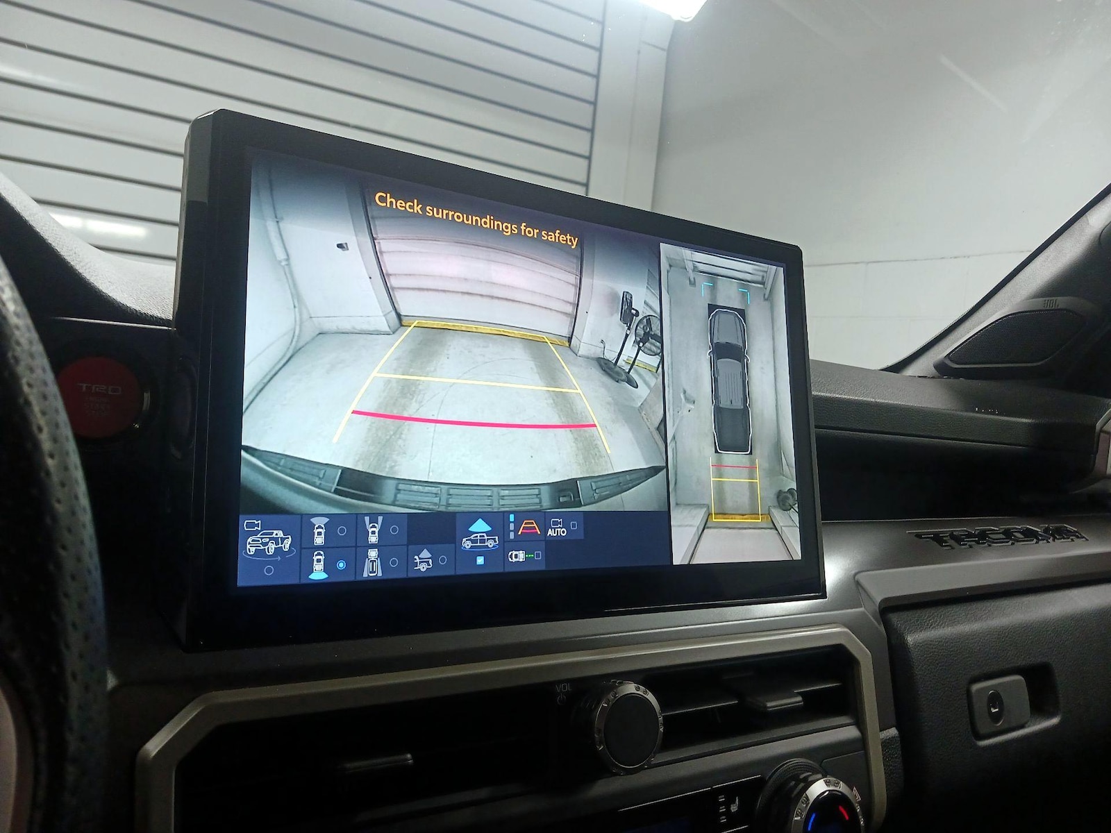 2024 Toyota Tacoma TRD Sport - Photo 15