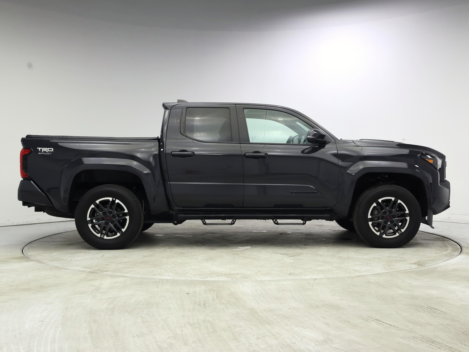 2024 Toyota Tacoma TRD Sport - Photo 8