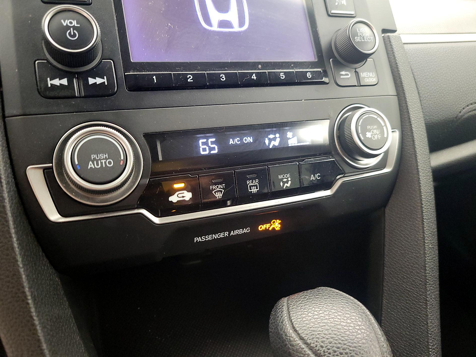 Thumbnail: 2016 Honda Civic - 16