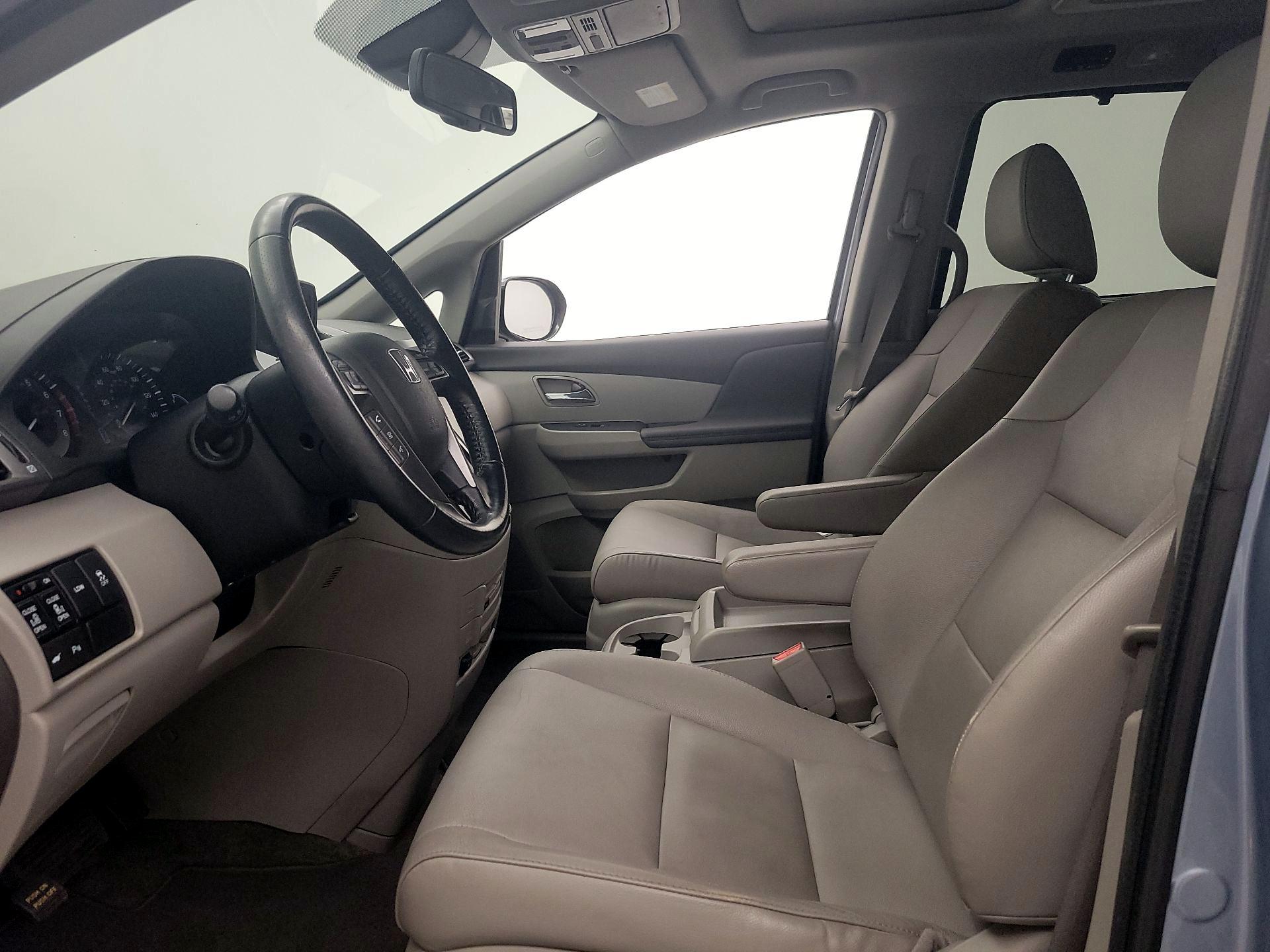 Thumbnail: 2014 Honda Odyssey - 11