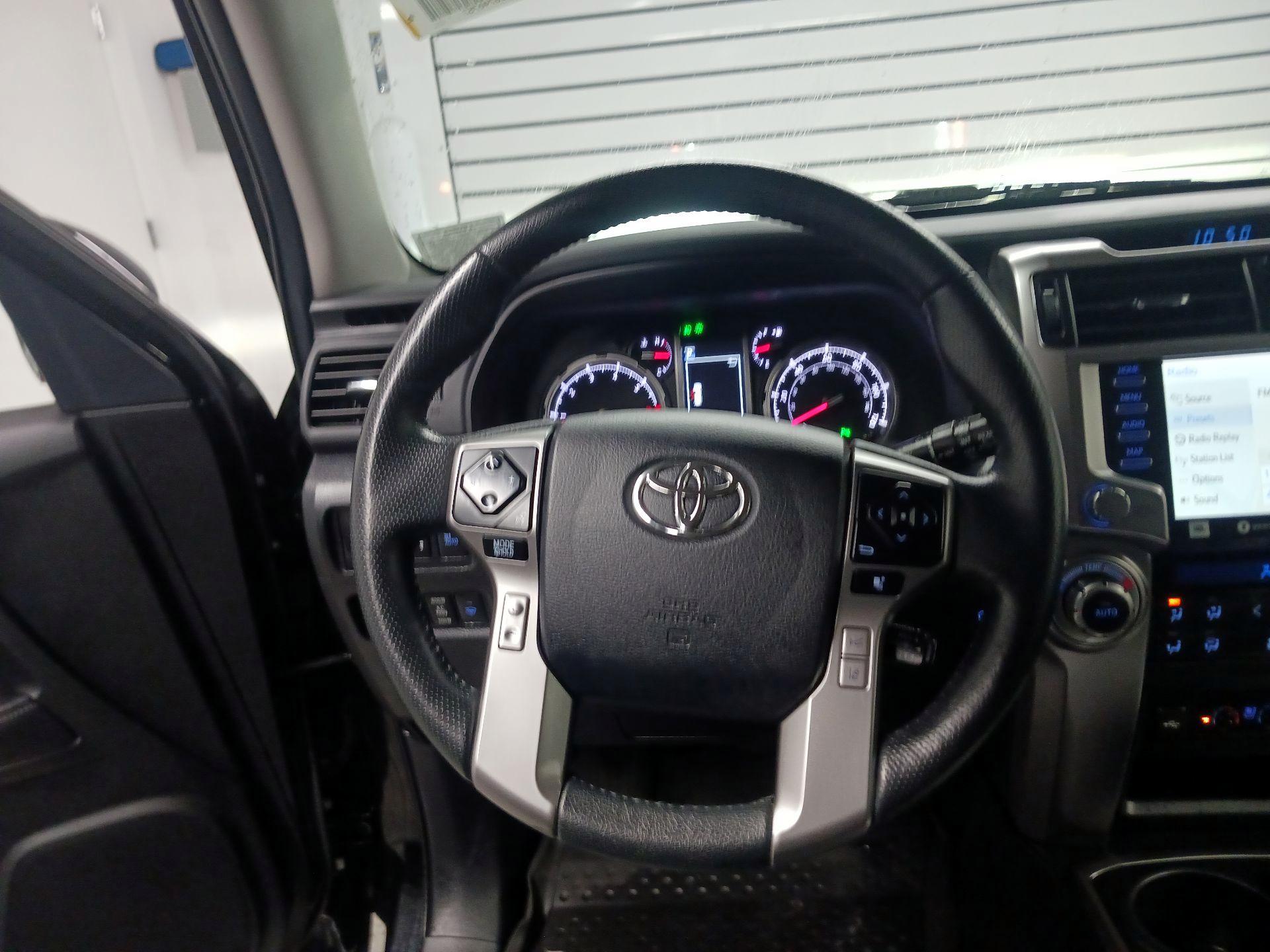 Thumbnail: 2024 Toyota 4Runner - 10