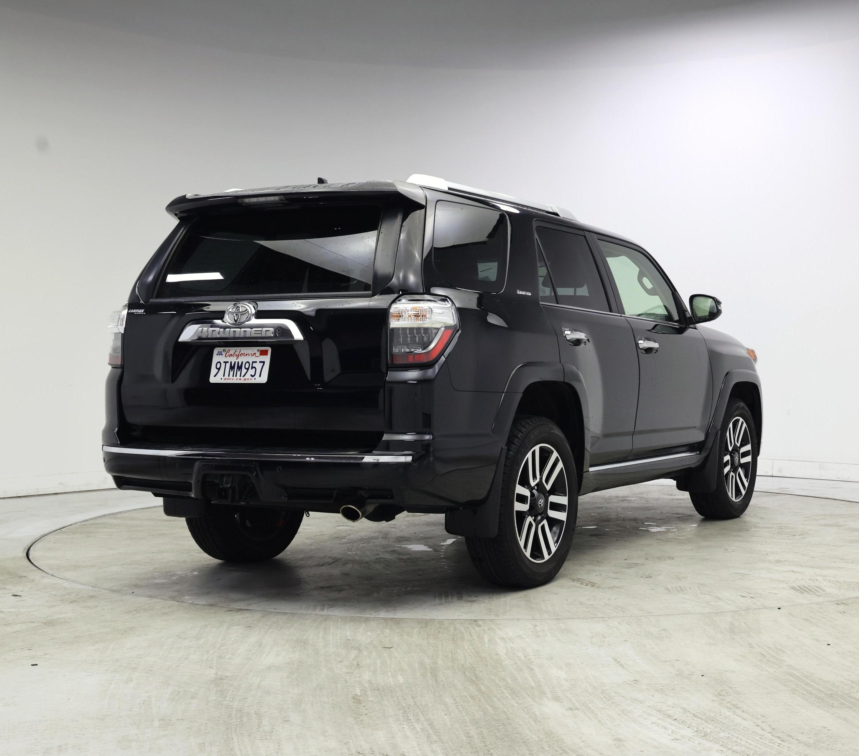 Thumbnail: 2024 Toyota 4Runner - 8