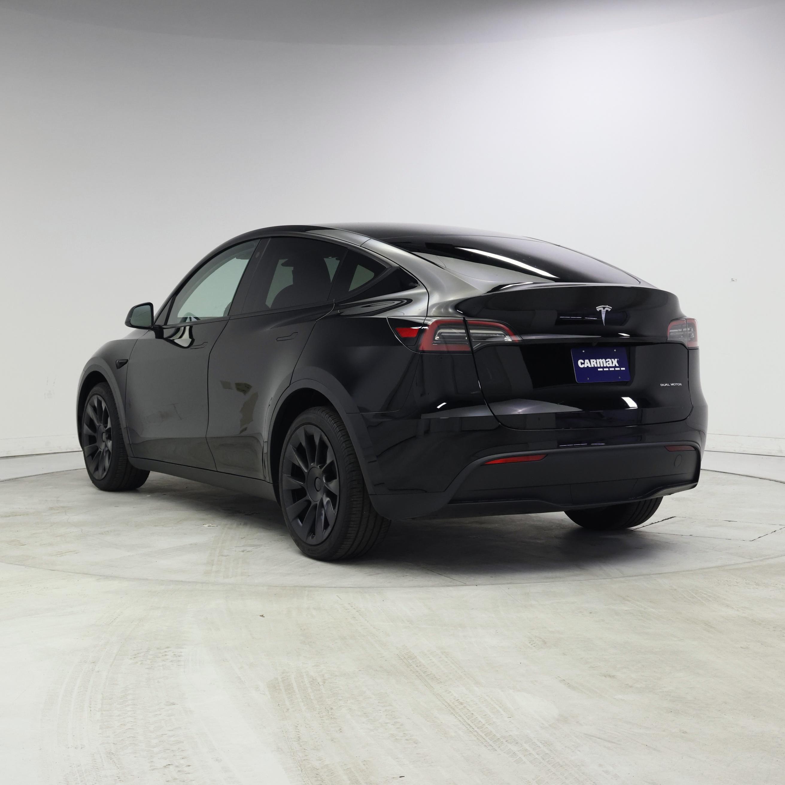 Thumbnail: 2023 Tesla Model Y - 2