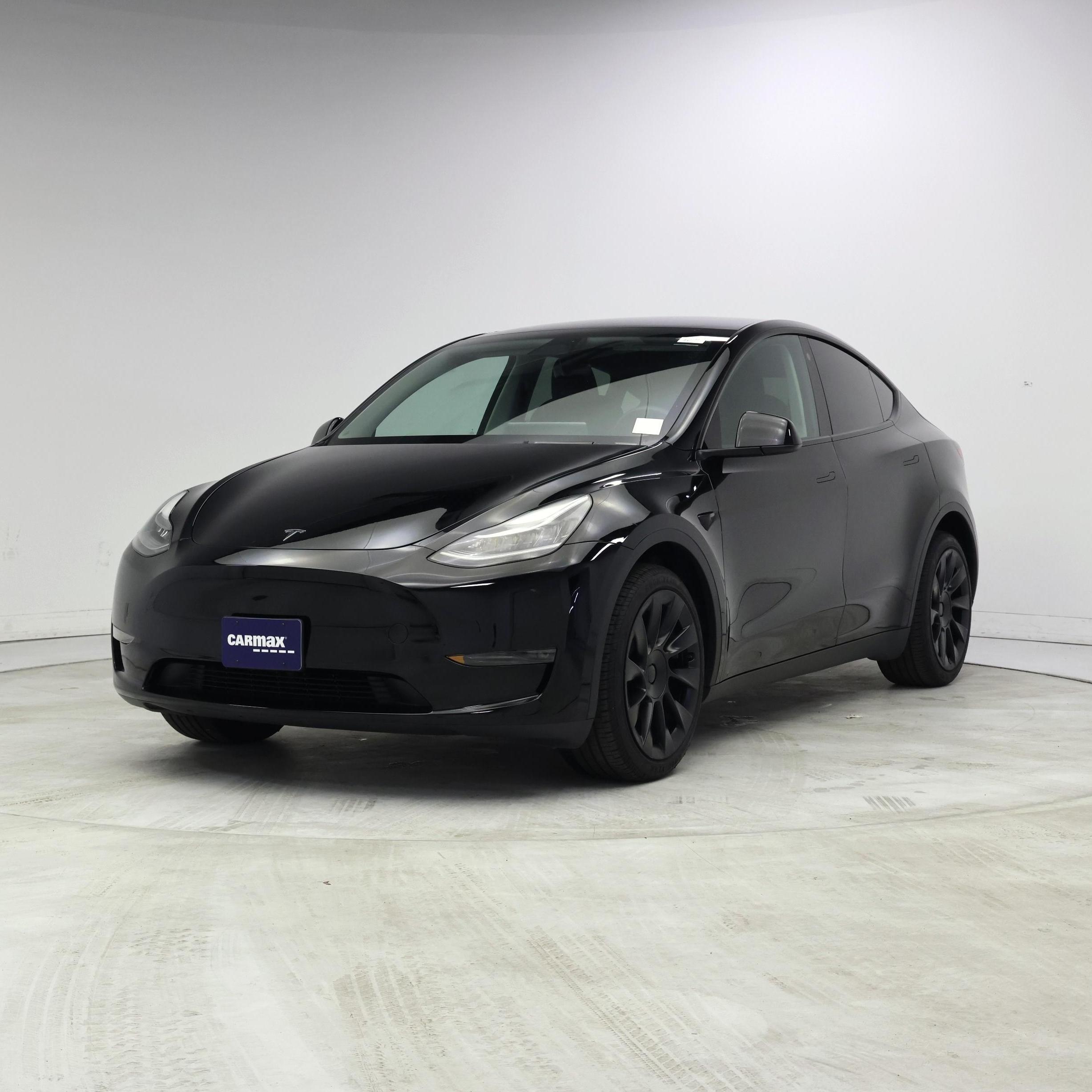 Thumbnail: 2023 Tesla Model Y - 4