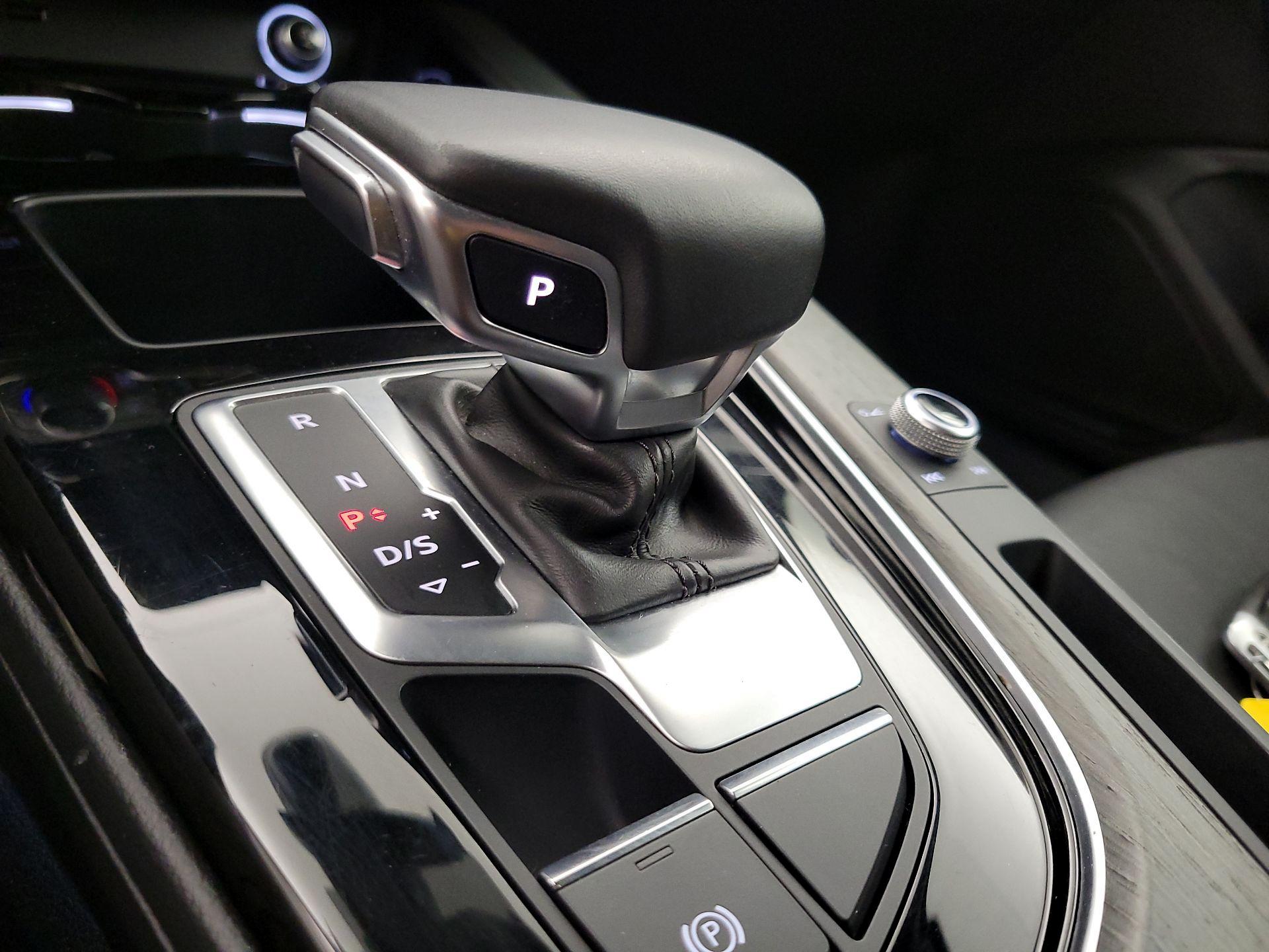 Thumbnail: 2020 Audi A4 - 17