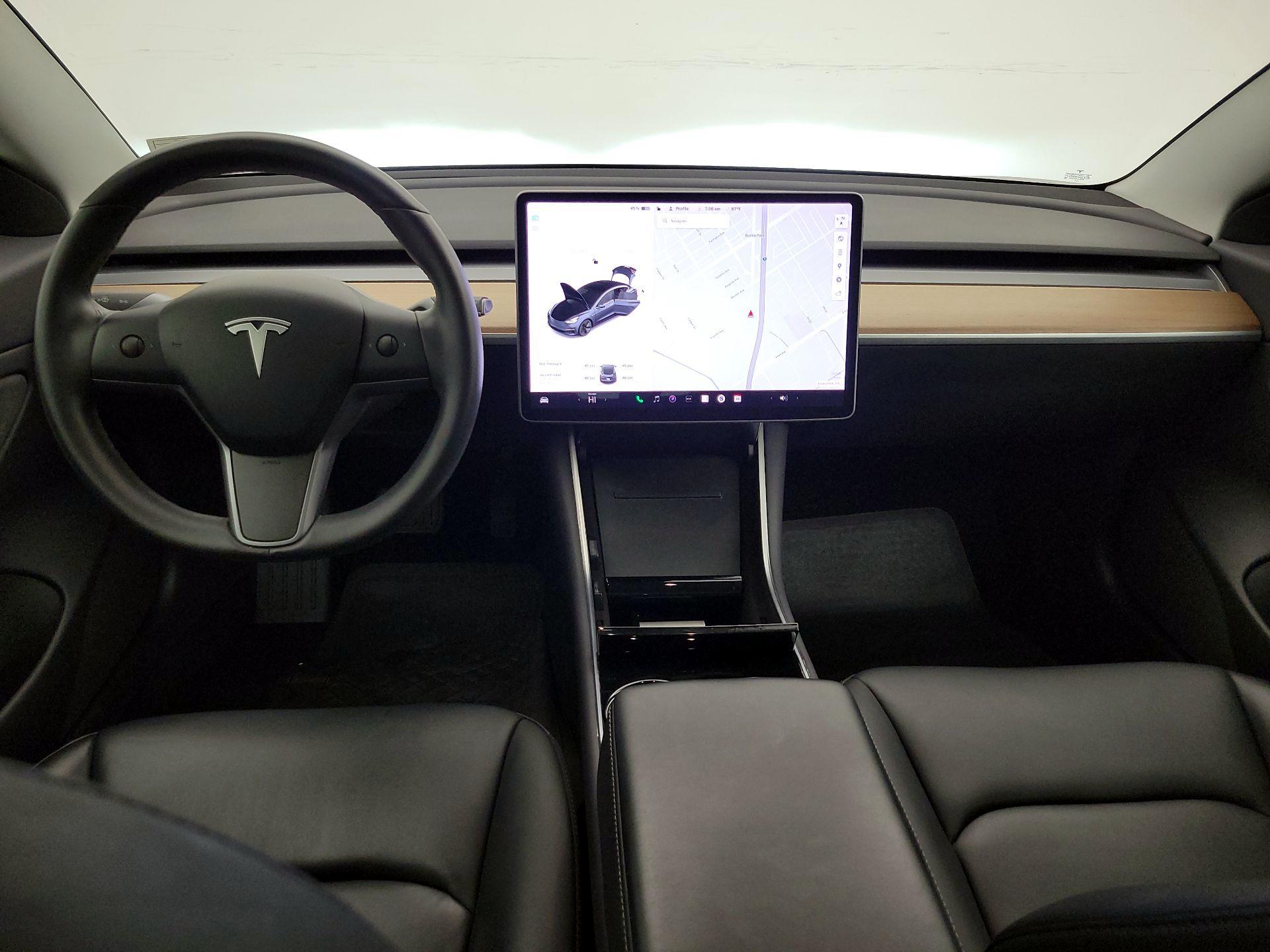 Thumbnail: 2019 Tesla Model 3 - 9