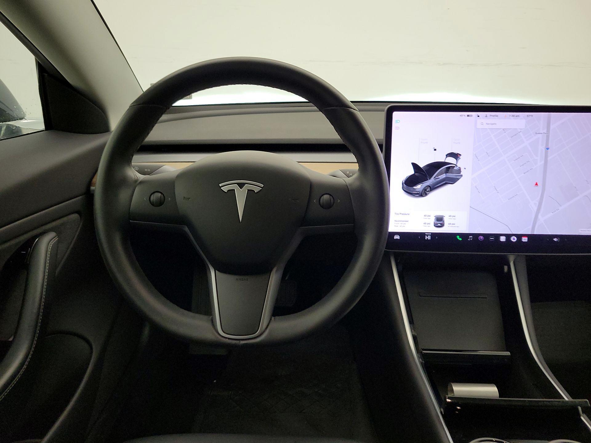 Thumbnail: 2019 Tesla Model 3 - 10
