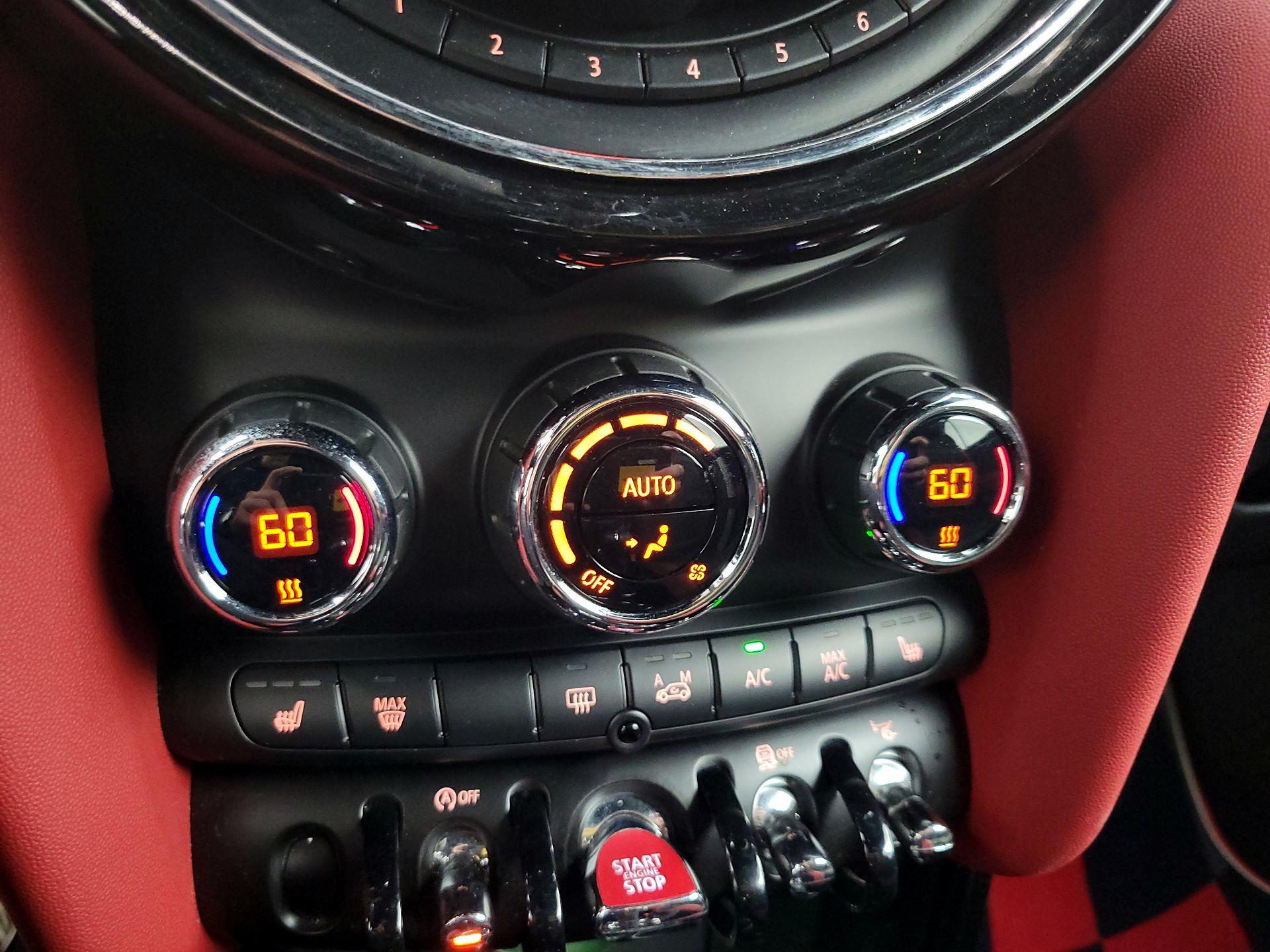 Thumbnail: 2017 MINI Cooper - 17