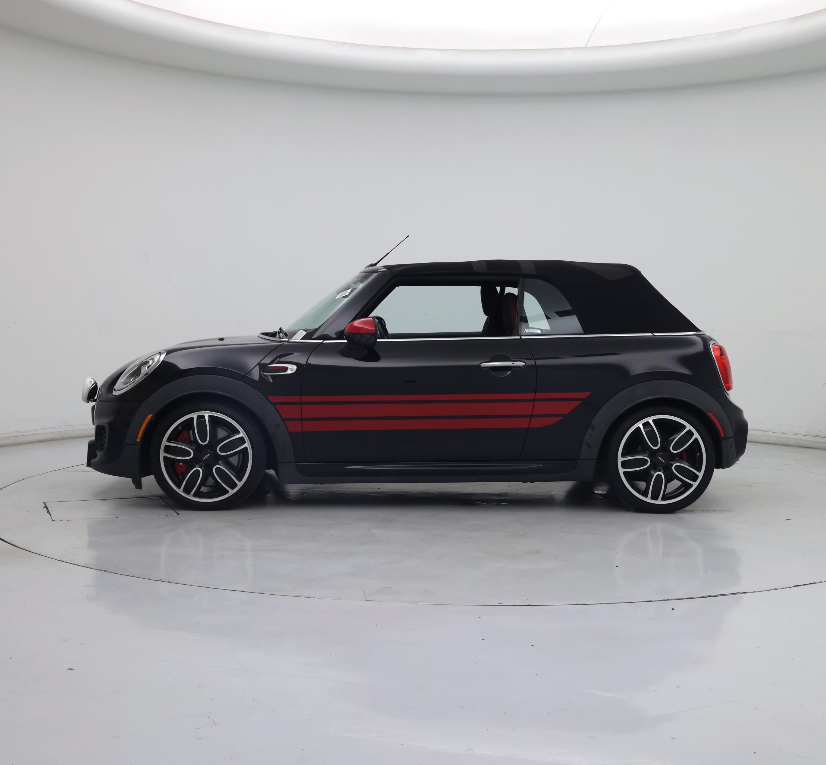 Thumbnail: 2017 MINI Cooper - 3