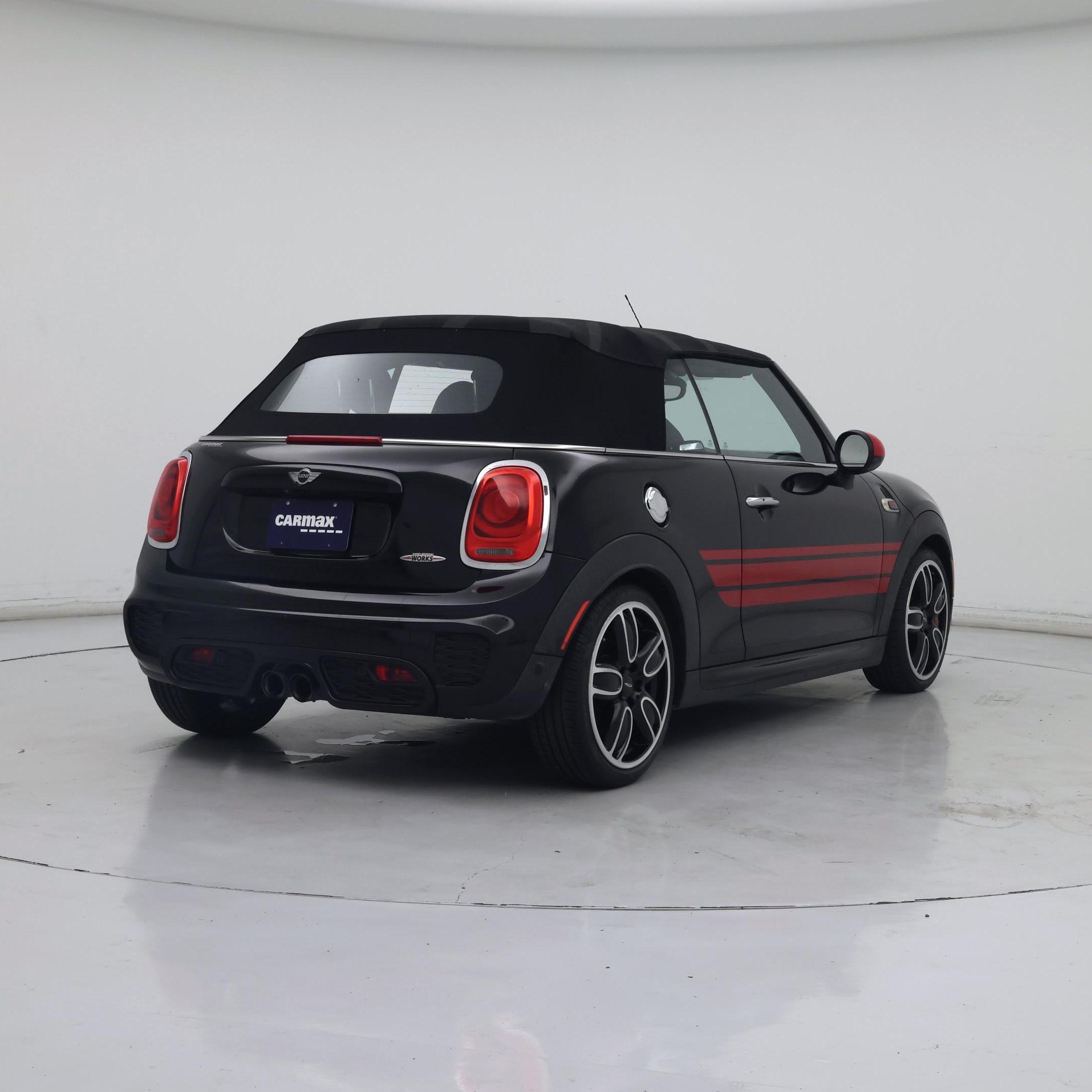 Thumbnail: 2017 MINI Cooper - 8