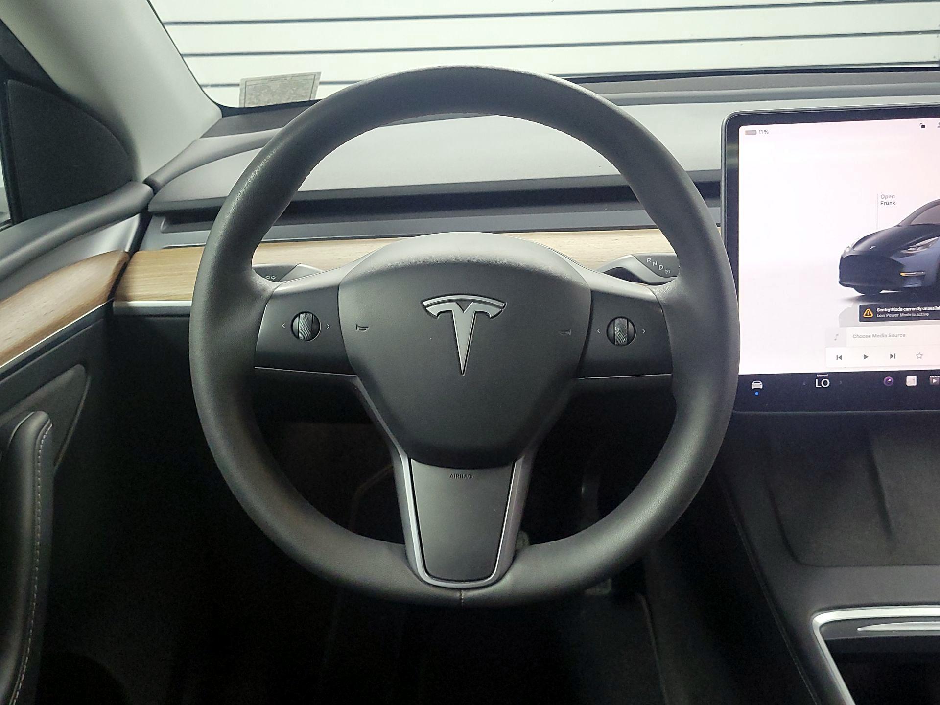 Thumbnail: 2024 Tesla Model Y - 10