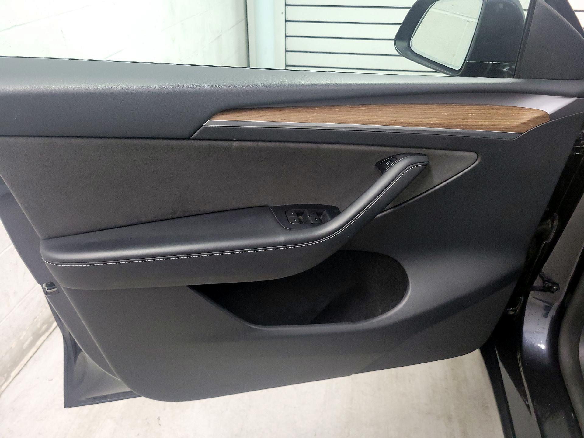 Thumbnail: 2024 Tesla Model Y - 12