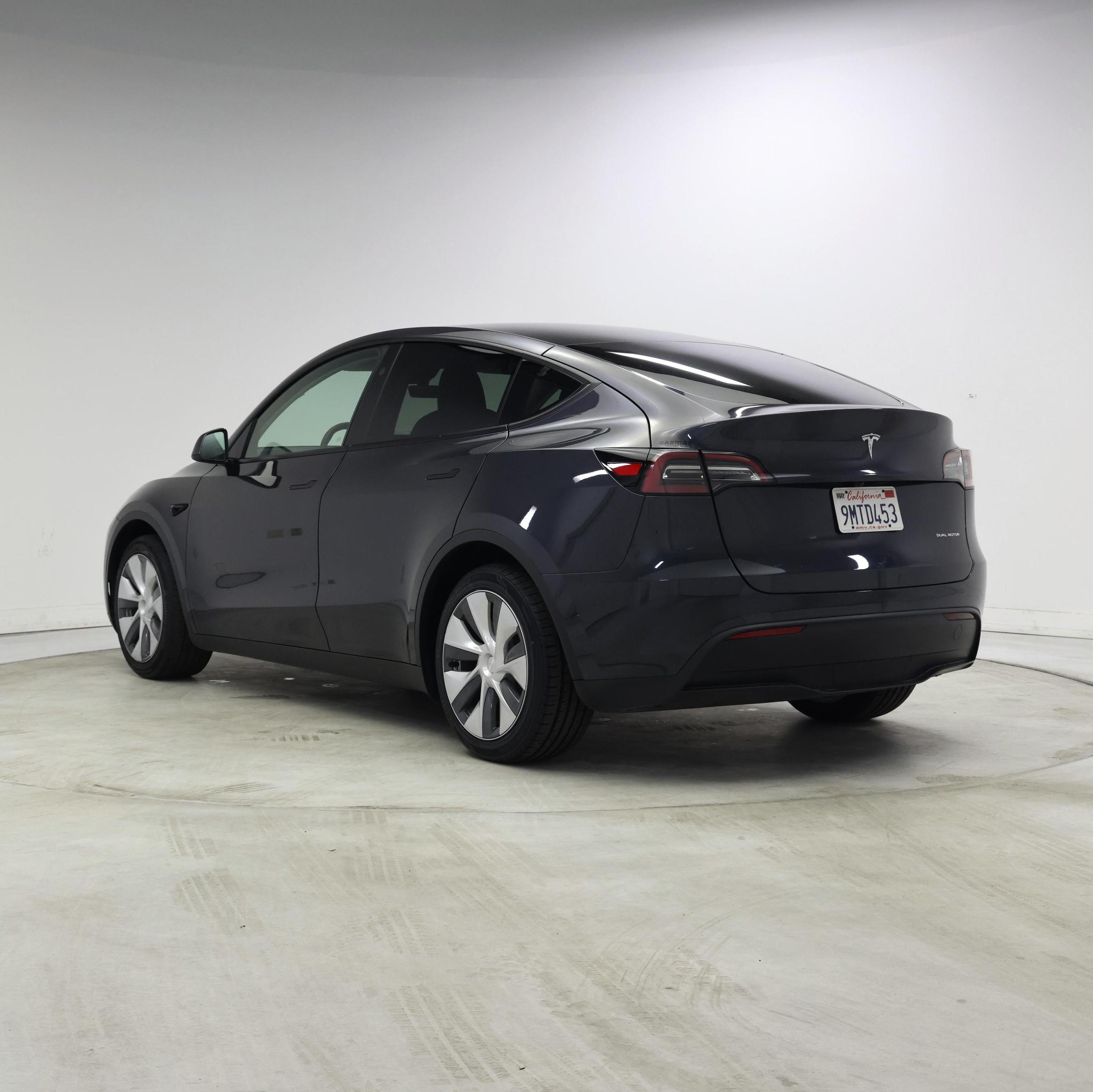 Thumbnail: 2024 Tesla Model Y - 2