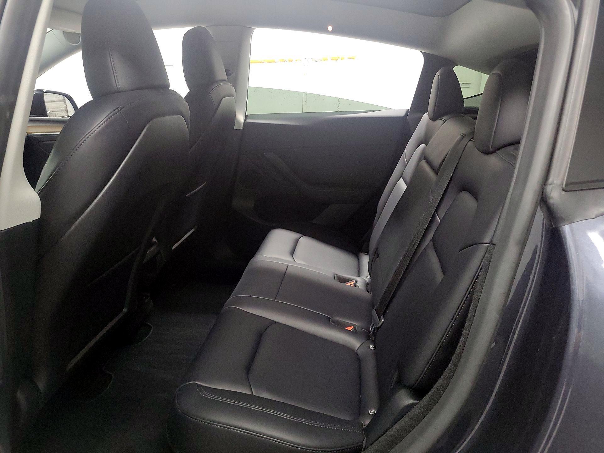 Thumbnail: 2024 Tesla Model Y - 19