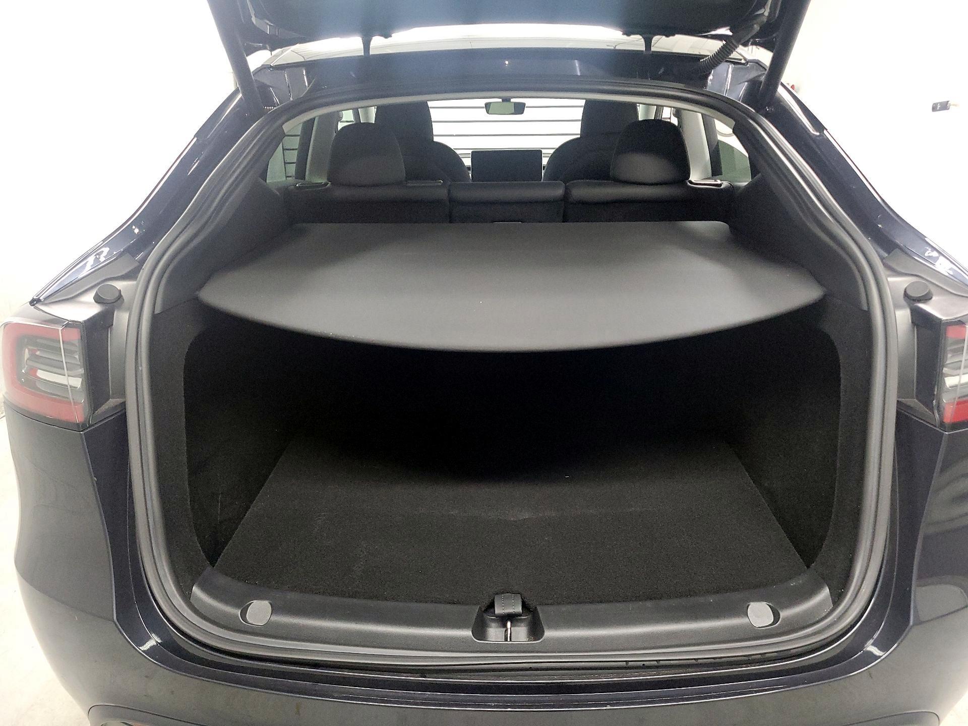 Thumbnail: 2024 Tesla Model Y - 20