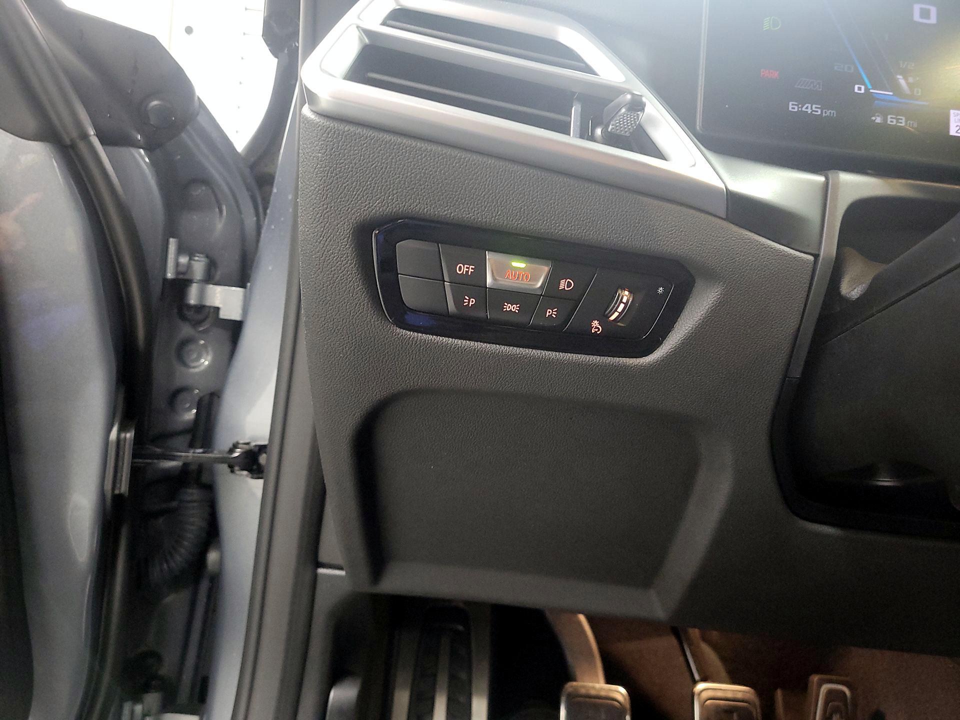 Thumbnail: 2025 BMW M2 - 13