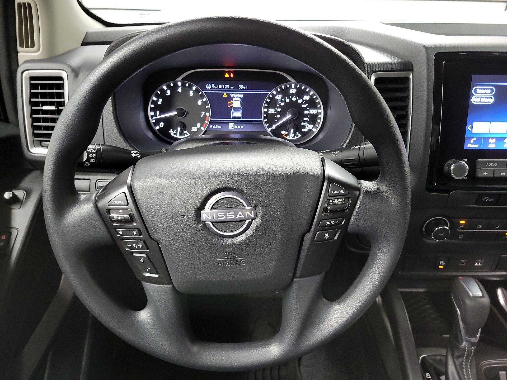 Thumbnail: 2024 Nissan Frontier - 10