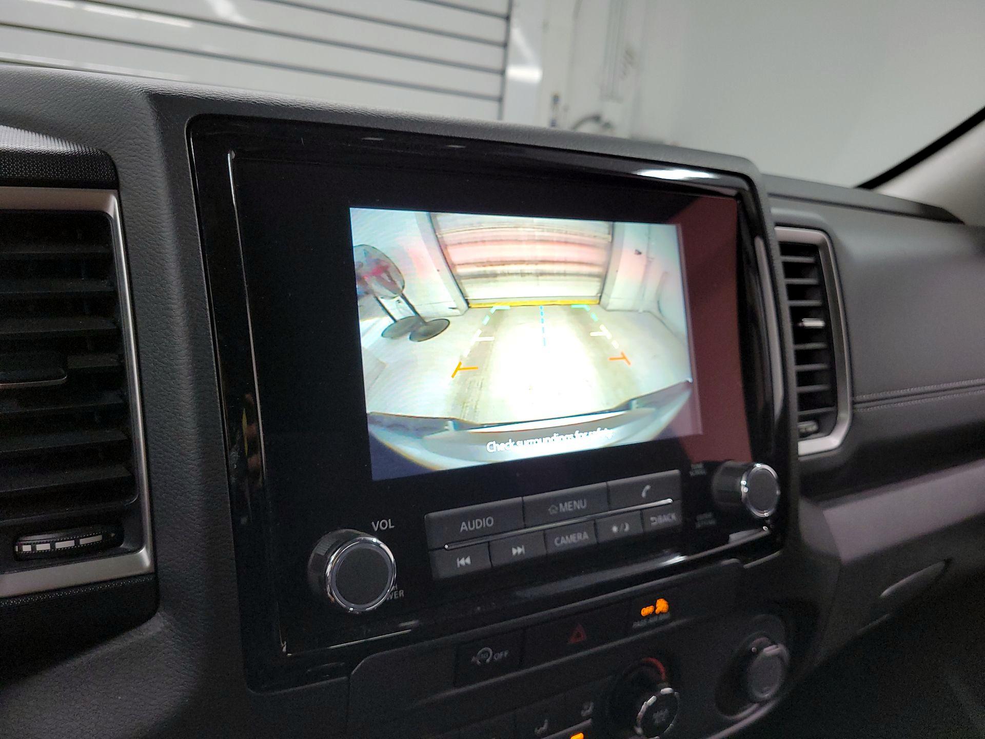 Thumbnail: 2024 Nissan Frontier - 14