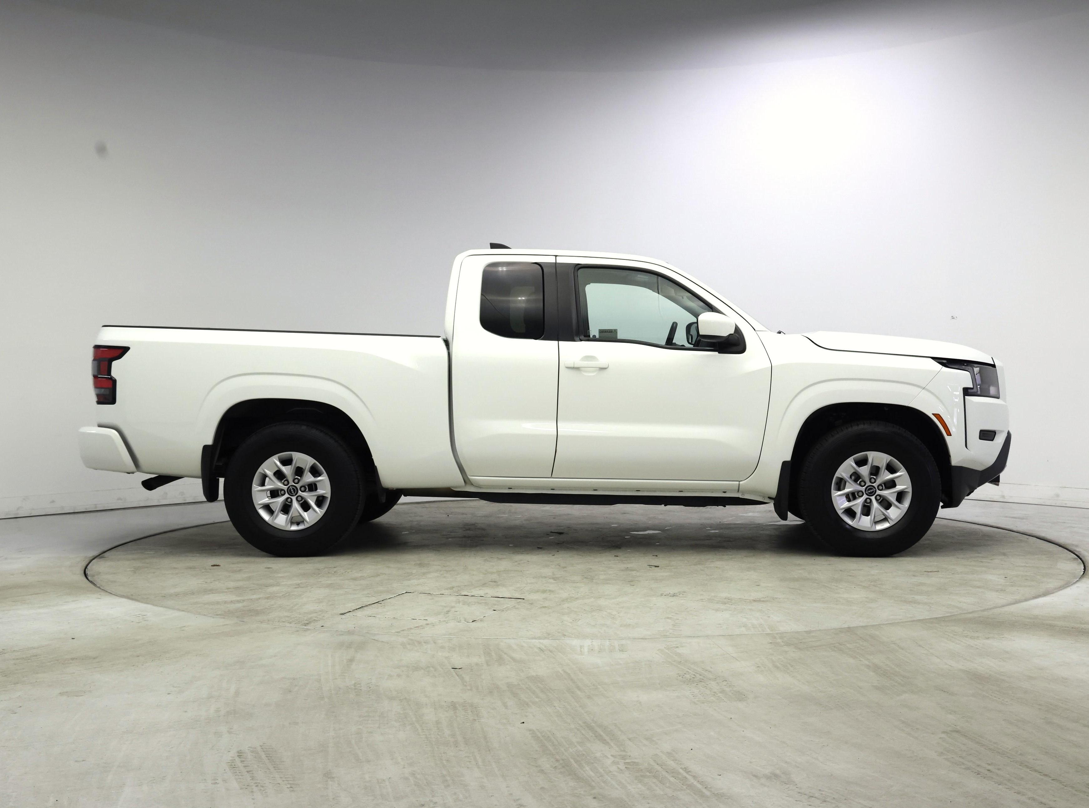 Thumbnail: 2024 Nissan Frontier - 7