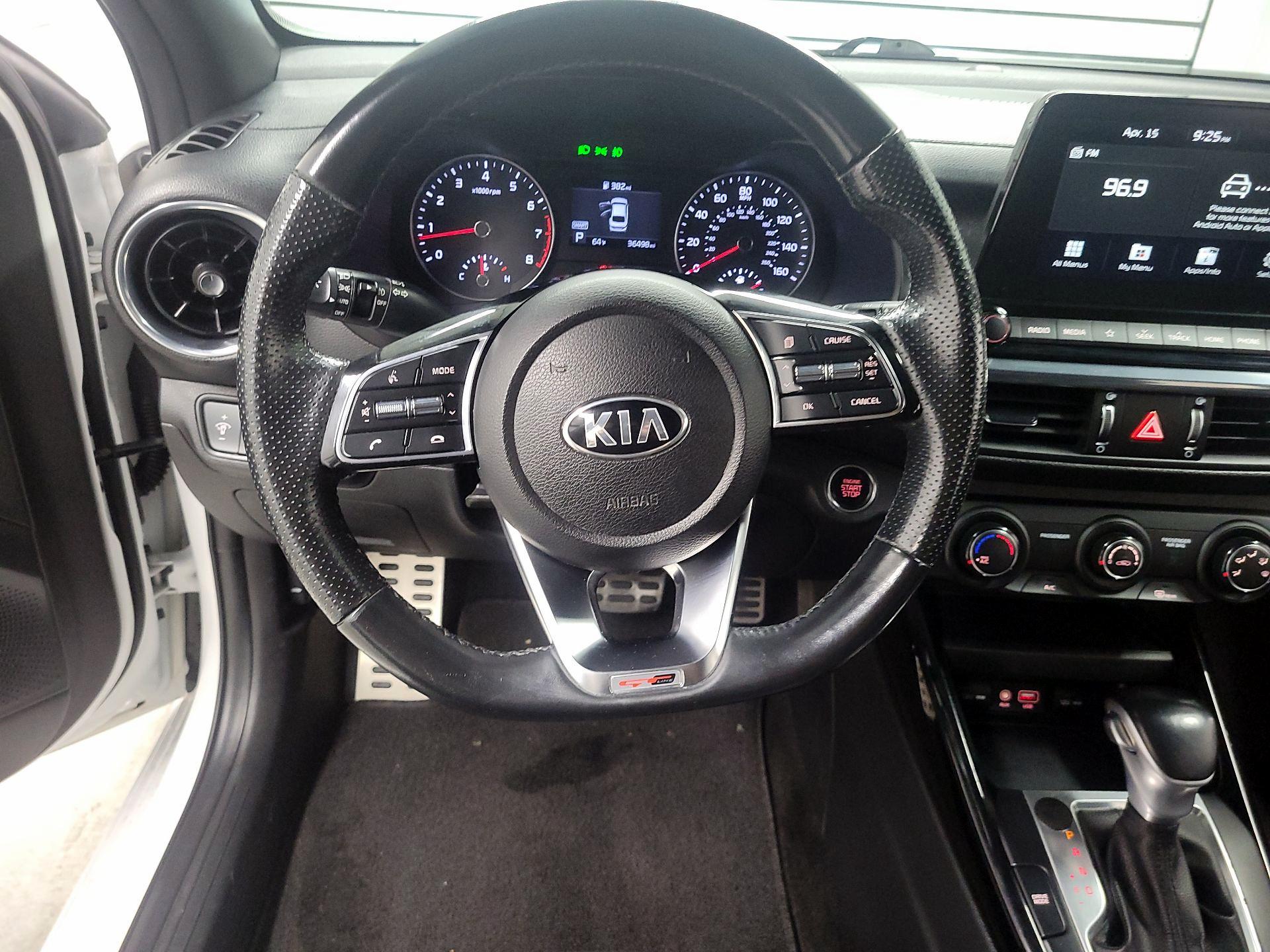 Thumbnail: 2021 Kia Forte - 10