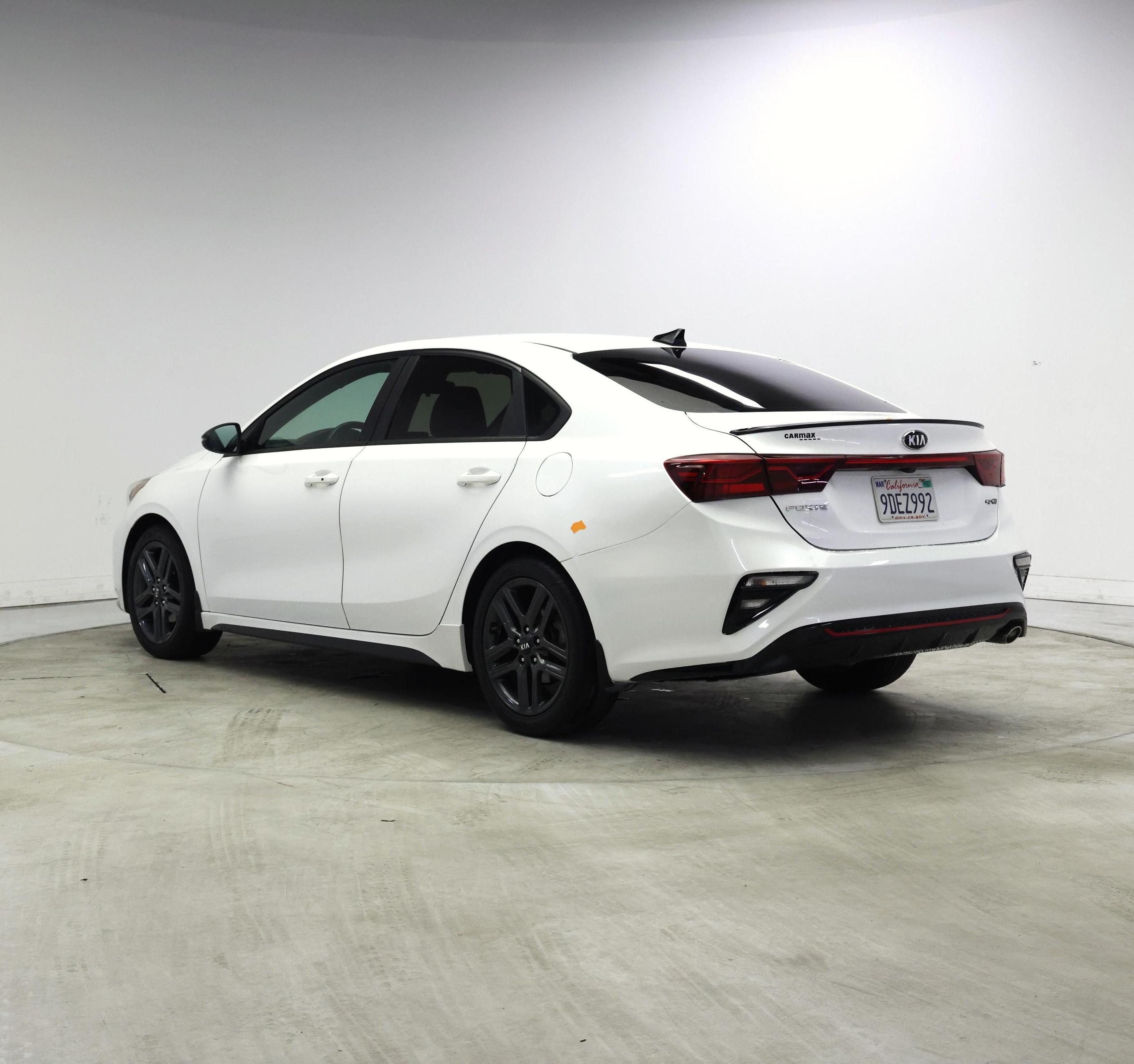 Thumbnail: 2021 Kia Forte - 2