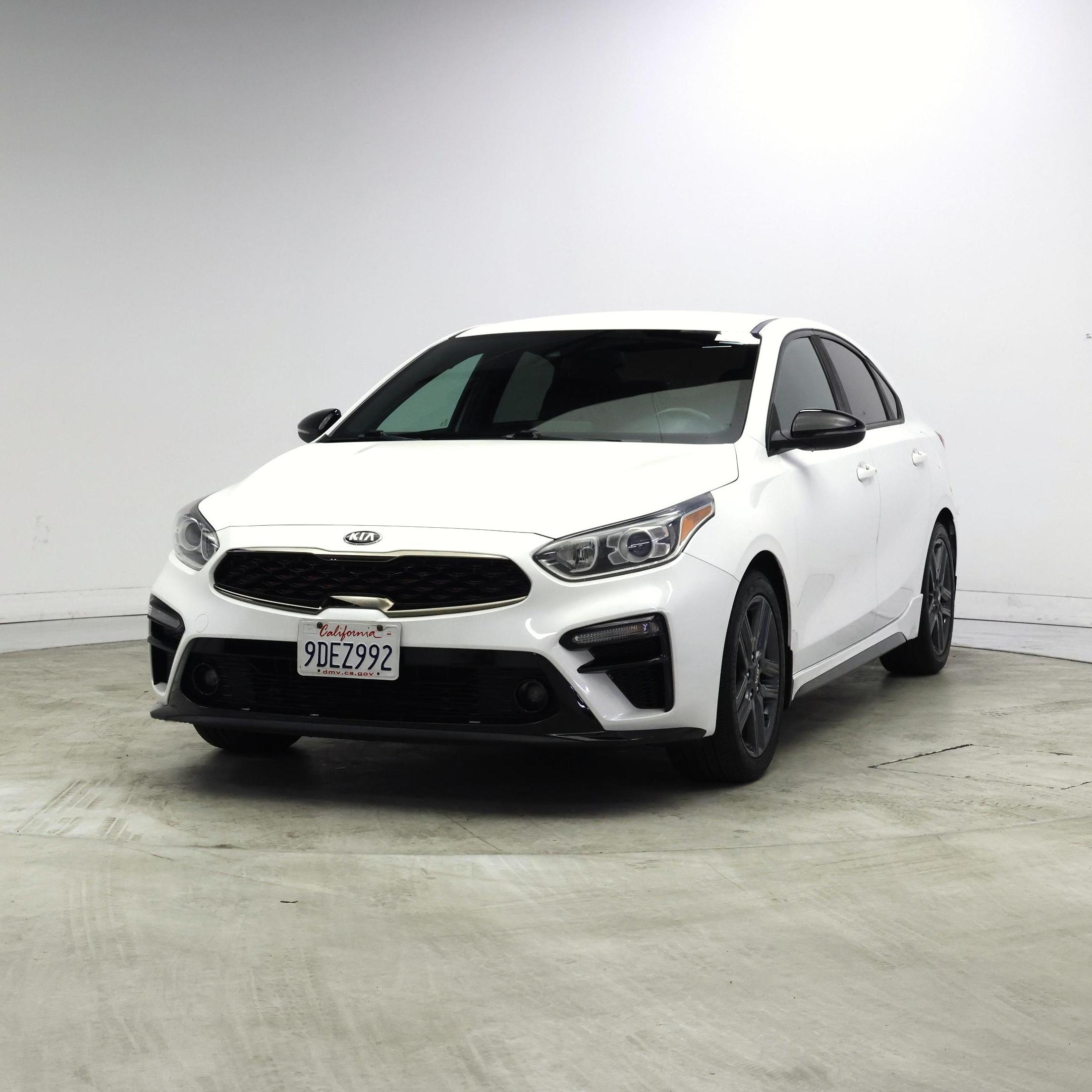 Thumbnail: 2021 Kia Forte - 4