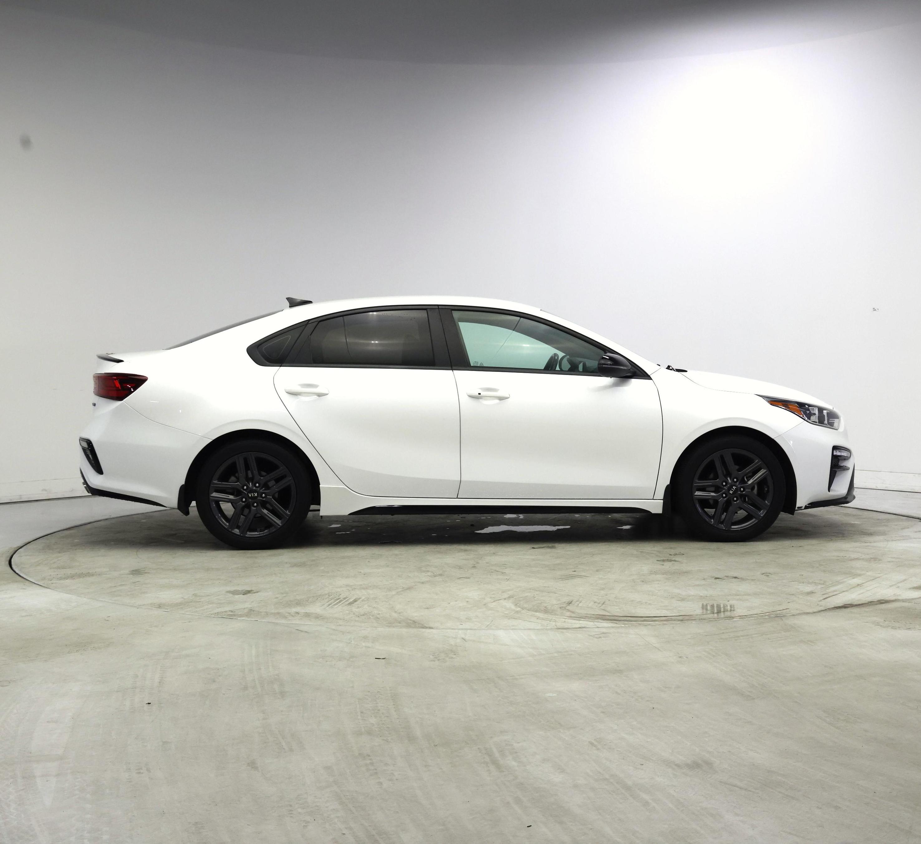 Thumbnail: 2021 Kia Forte - 7