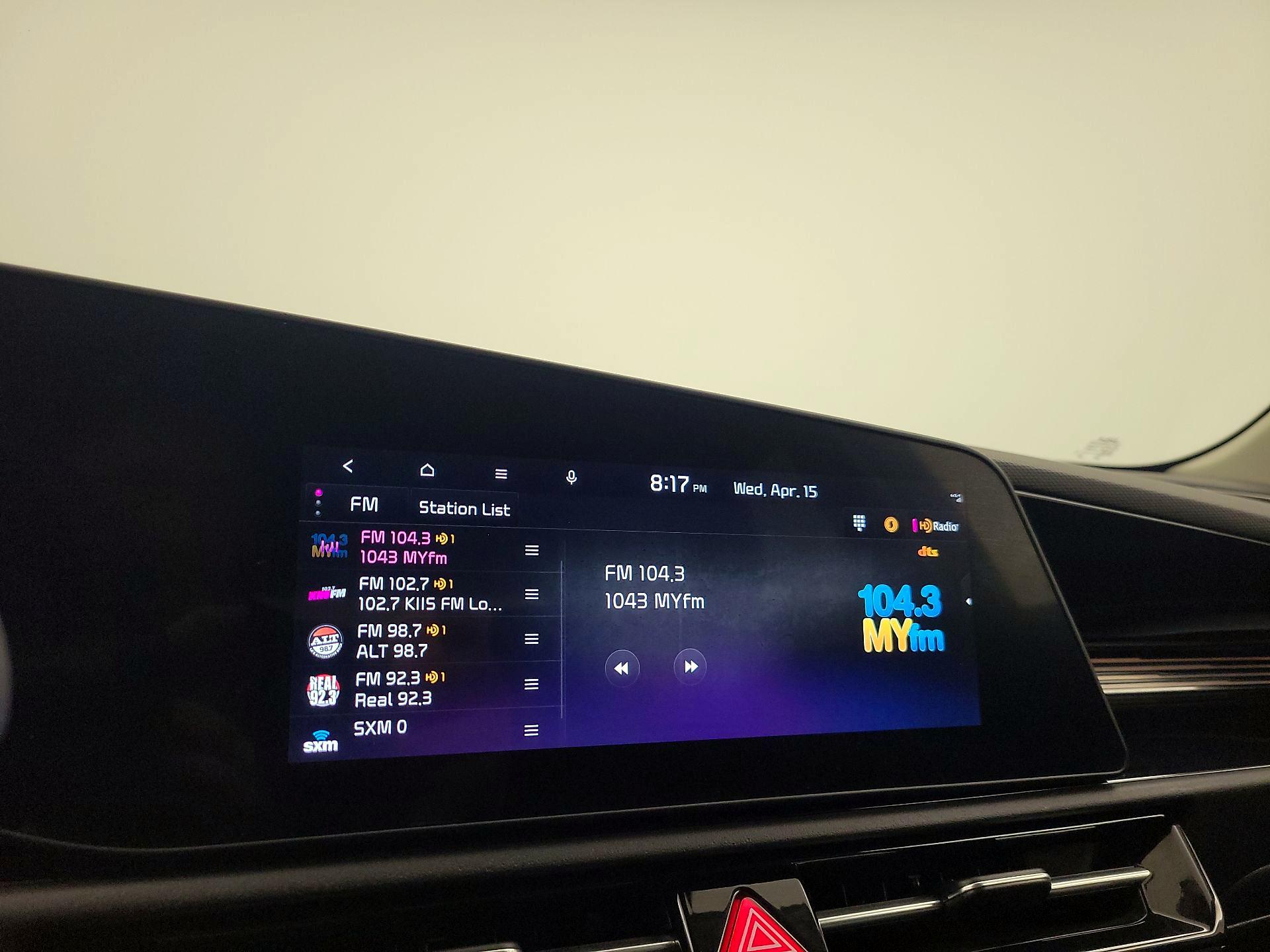 Thumbnail: 2023 Kia Niro - 15