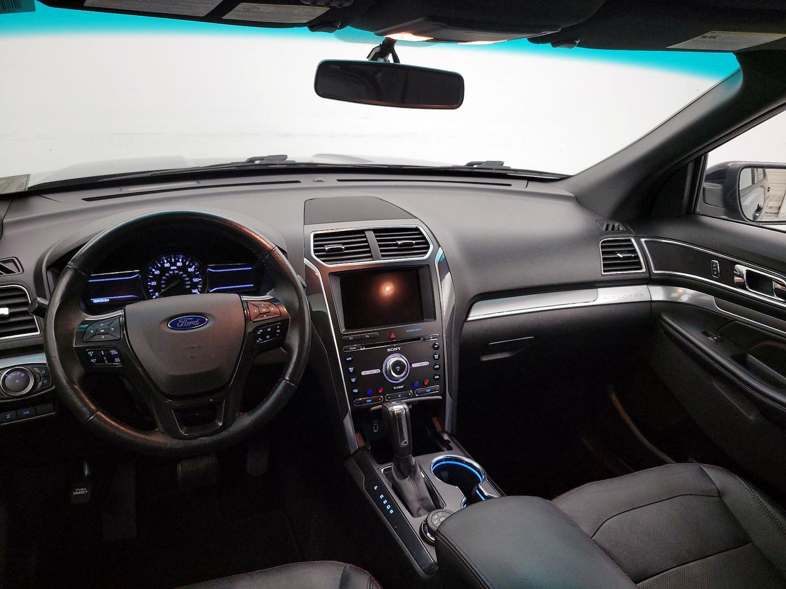 2017 Ford Explorer Sport - Photo 10
