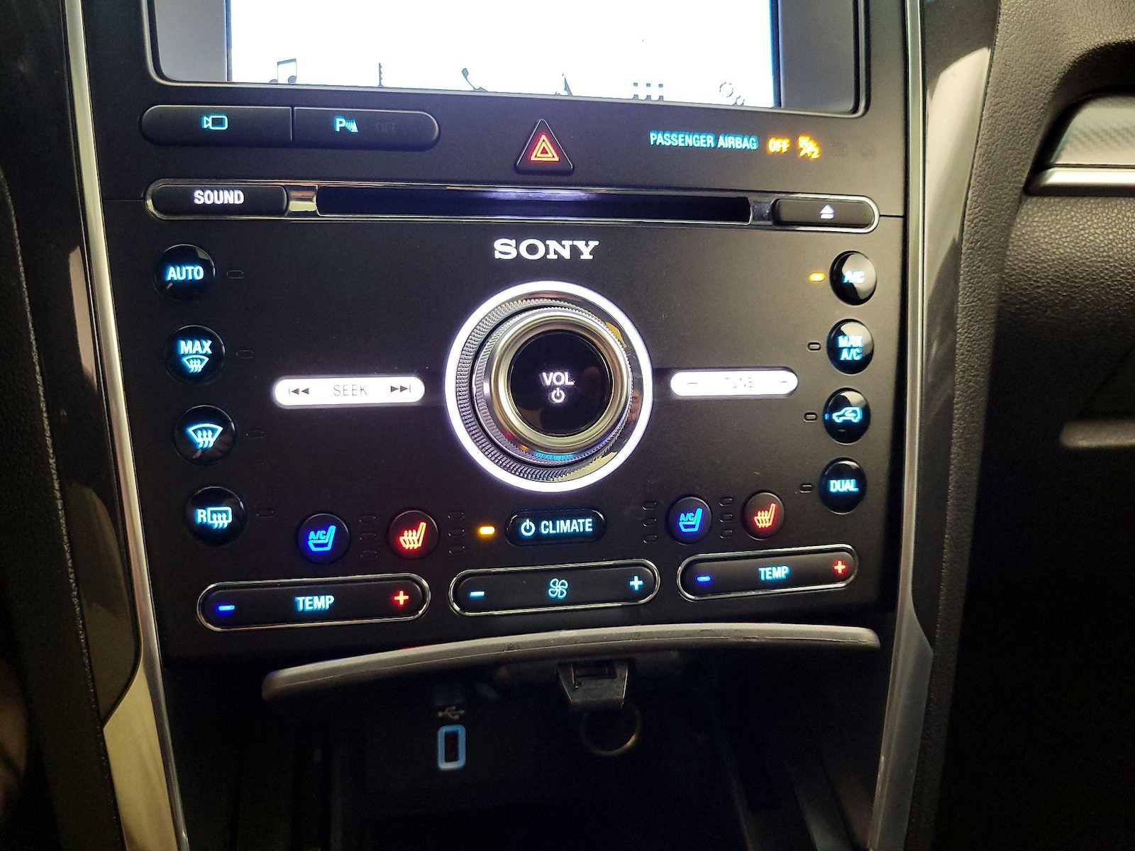2017 Ford Explorer Sport - Photo 18