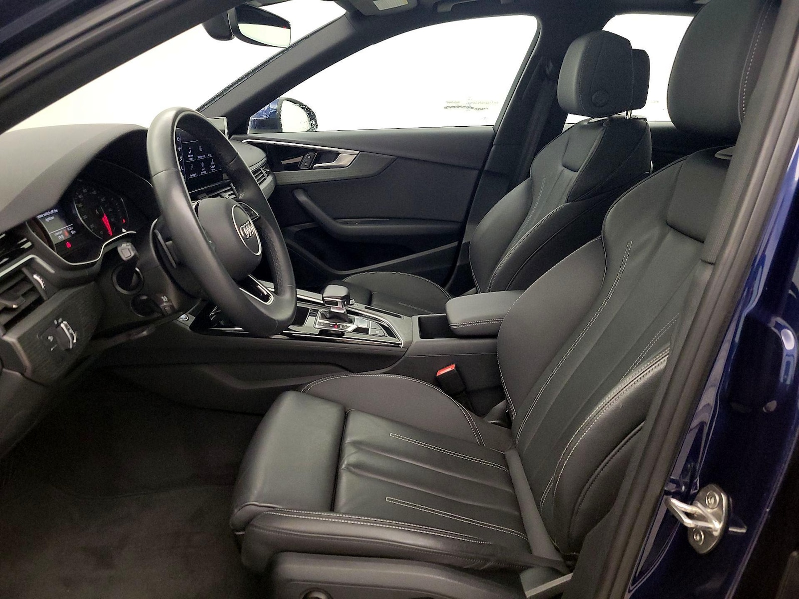 2023 Audi A4 Premium - Photo 12