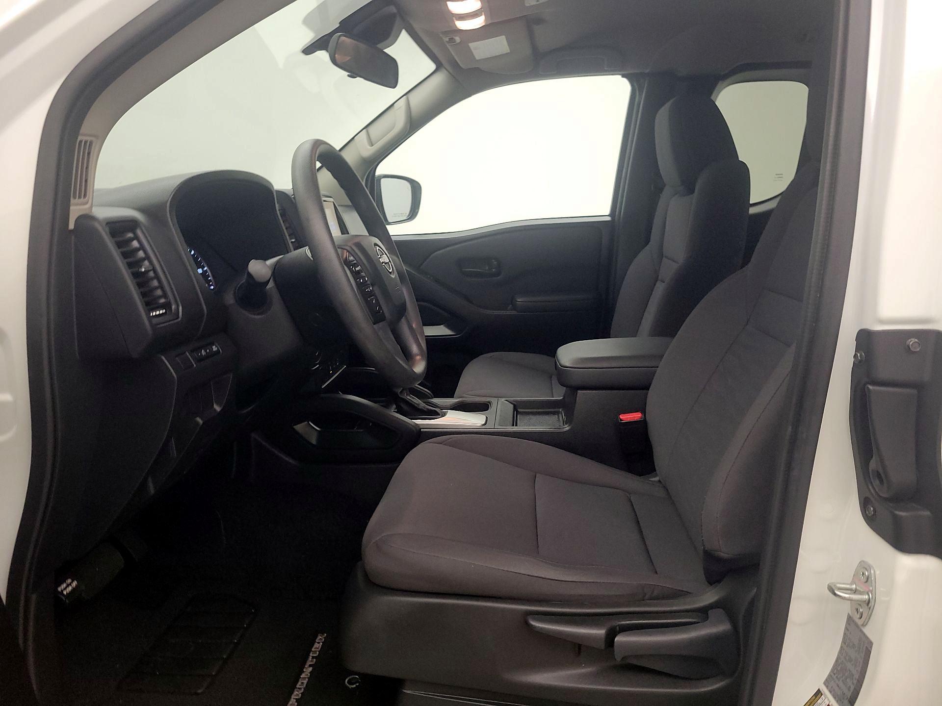 Thumbnail: 2024 Nissan Frontier - 11