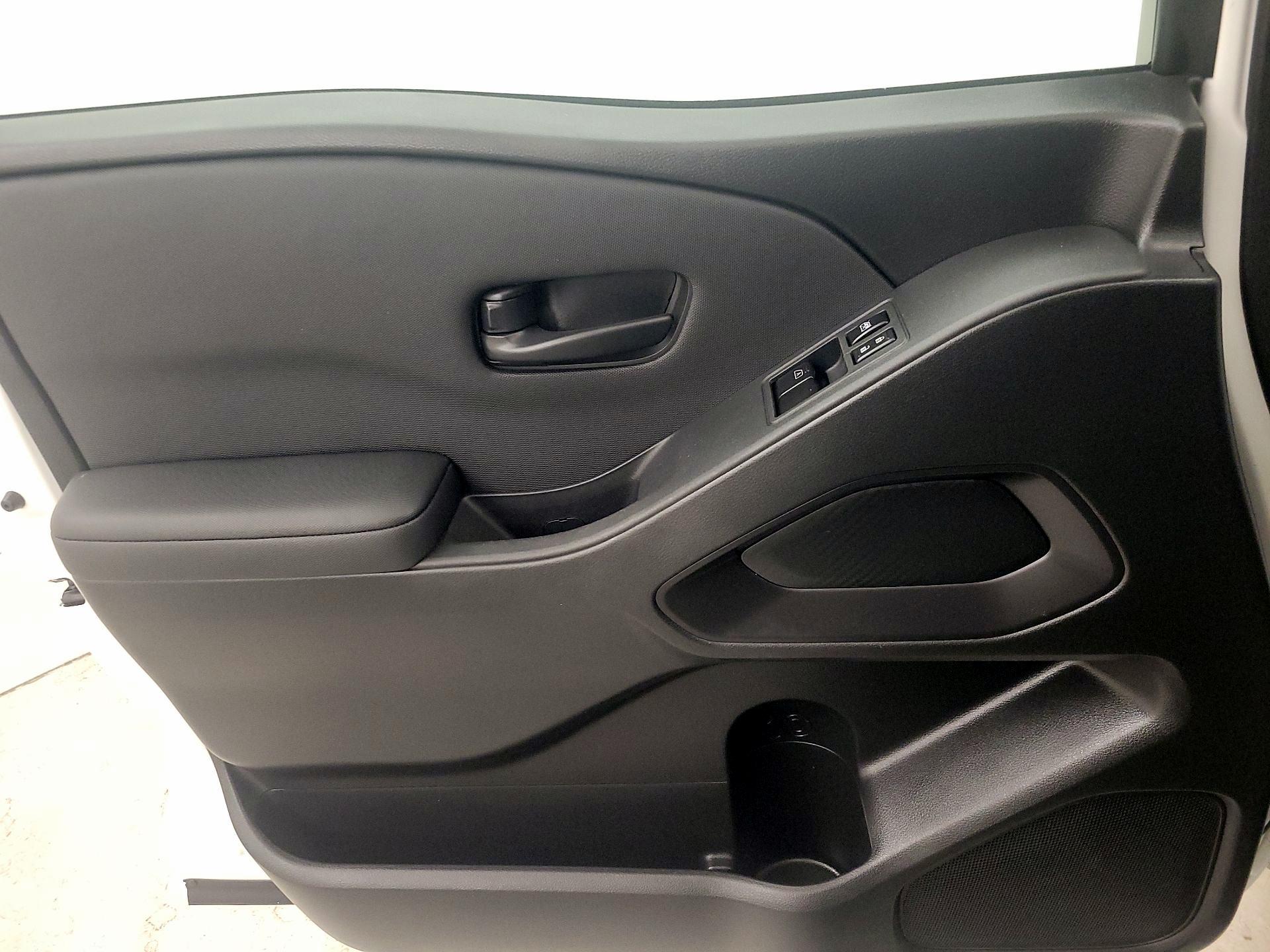 Thumbnail: 2024 Nissan Frontier - 12