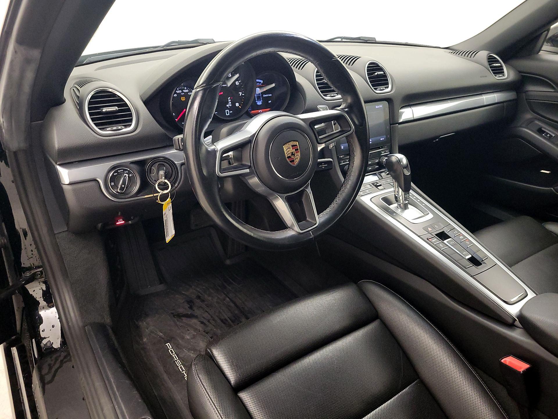 Thumbnail: 2020 Porsche 718 Boxster - 9
