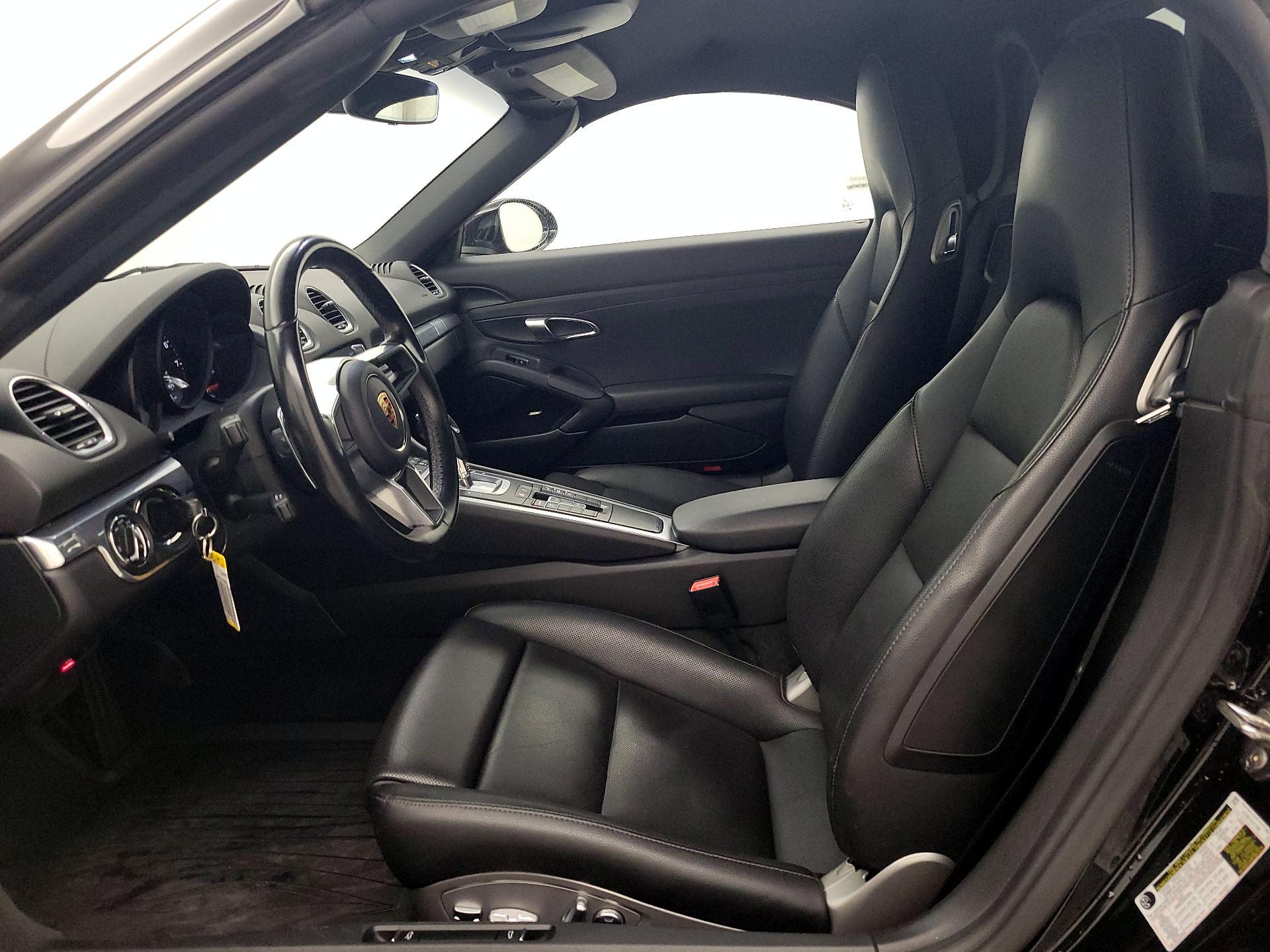 Thumbnail: 2020 Porsche 718 Boxster - 11
