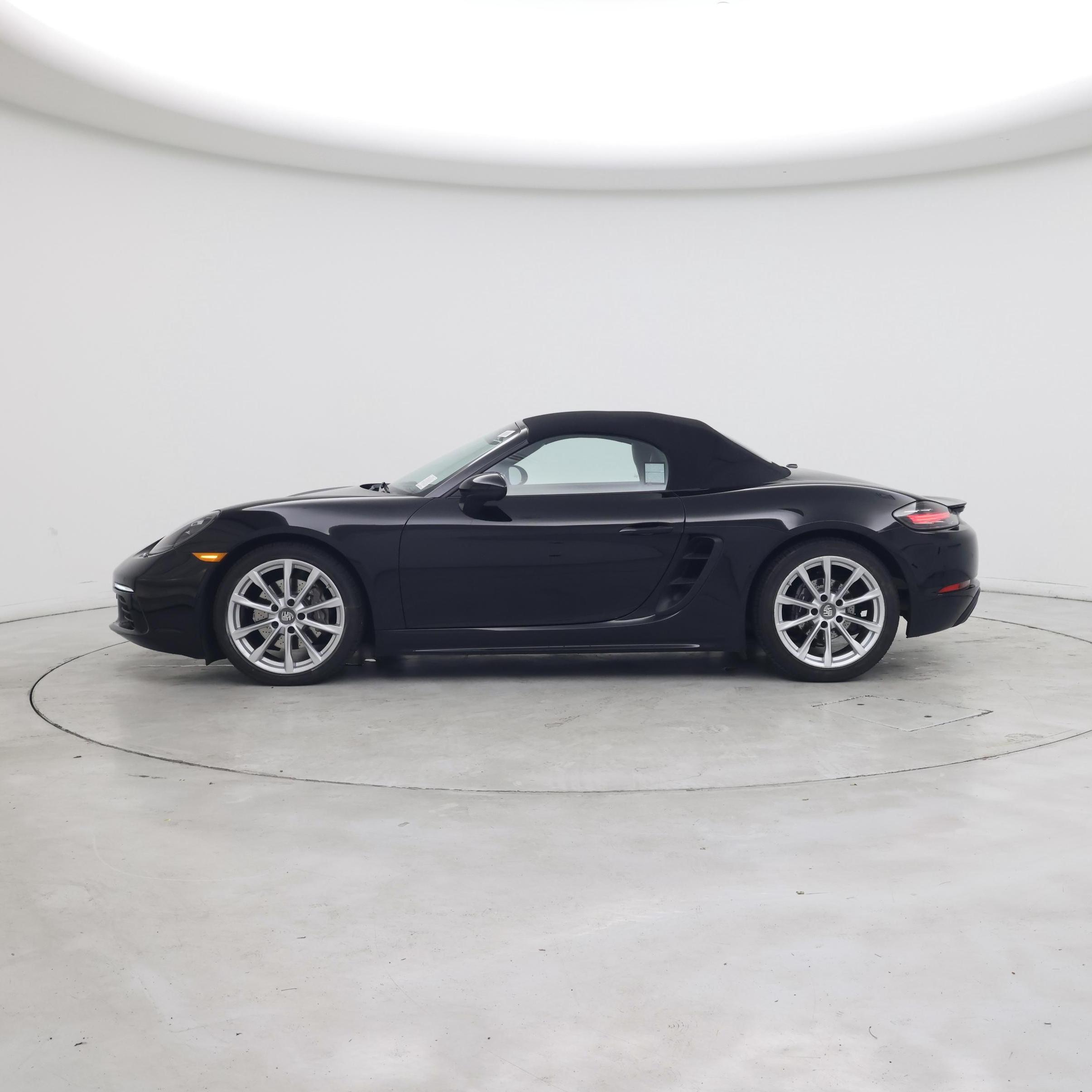 Thumbnail: 2020 Porsche 718 Boxster - 3