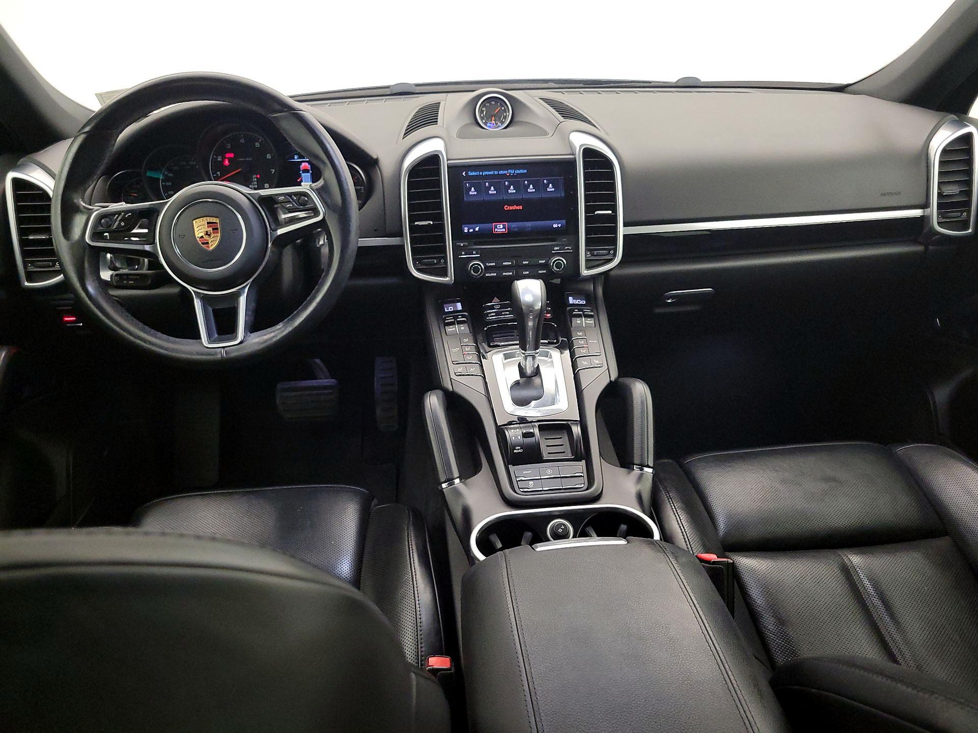 Thumbnail: 2018 Porsche Cayenne - 9