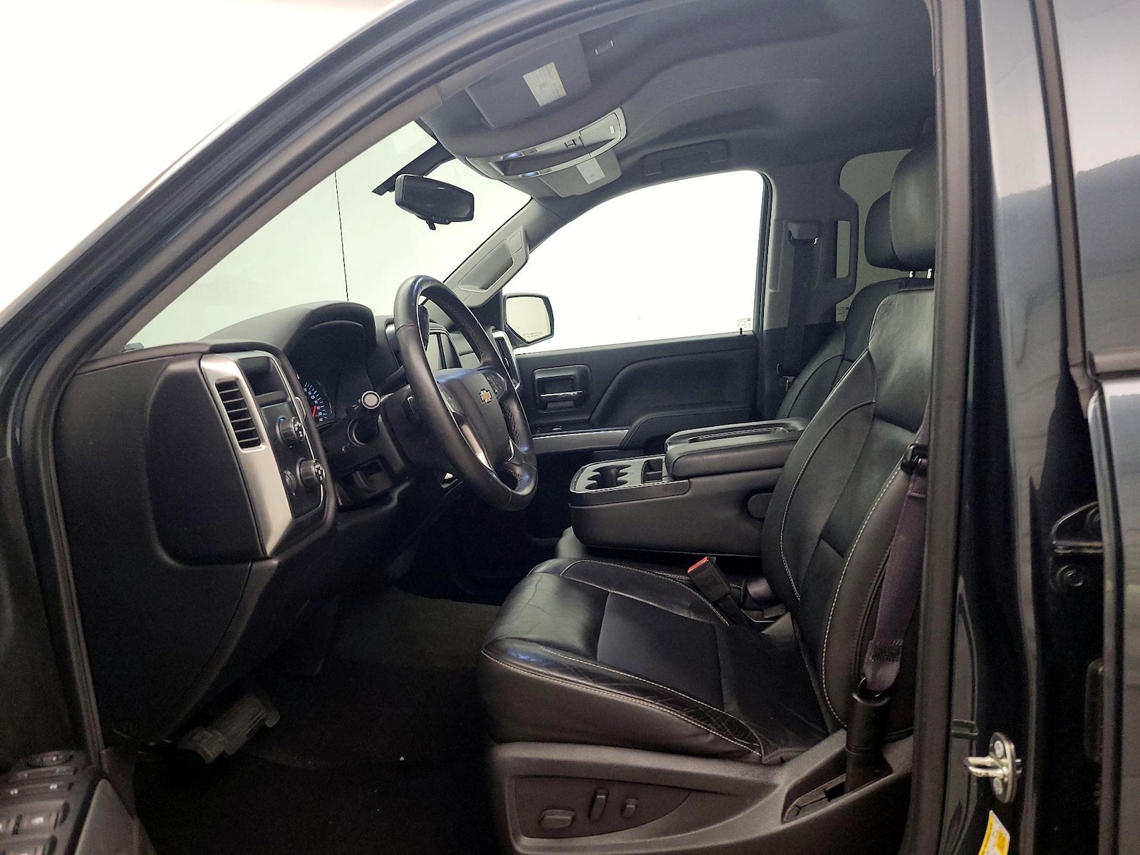 2017 Chevrolet Silverado 1500 LT Z71 - Photo 12
