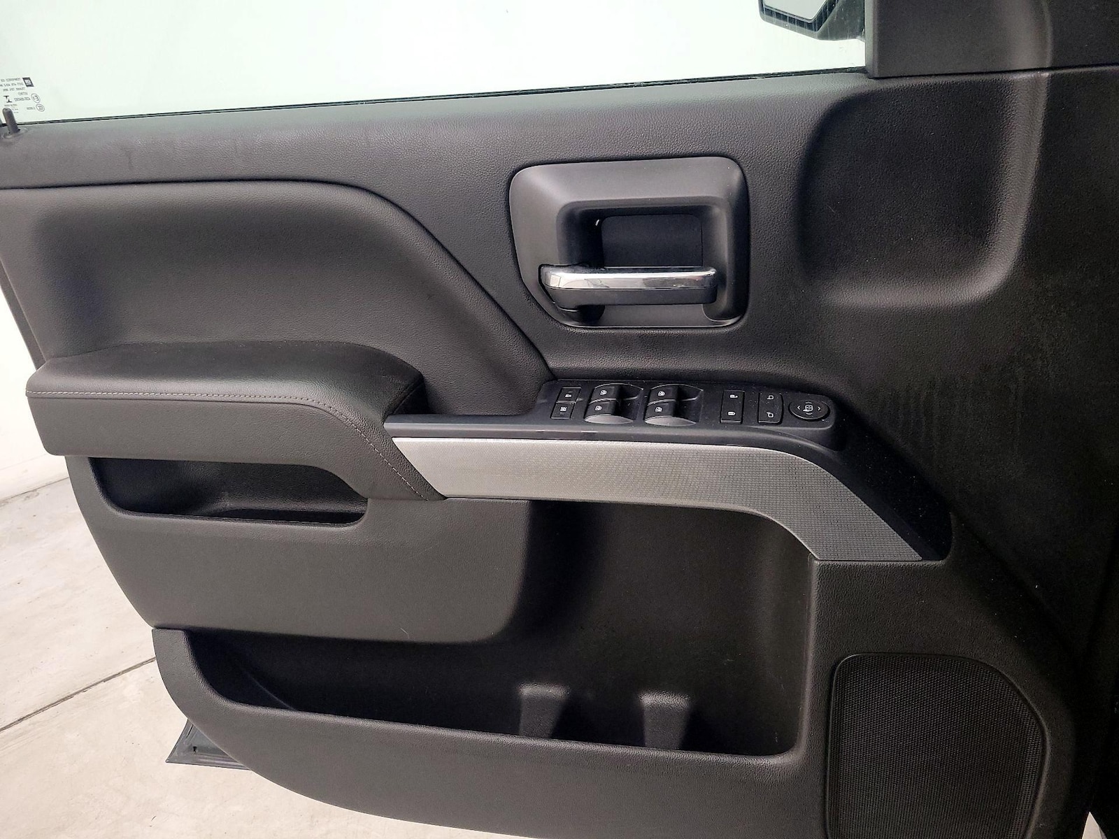 2017 Chevrolet Silverado 1500 LT Z71 - Photo 13