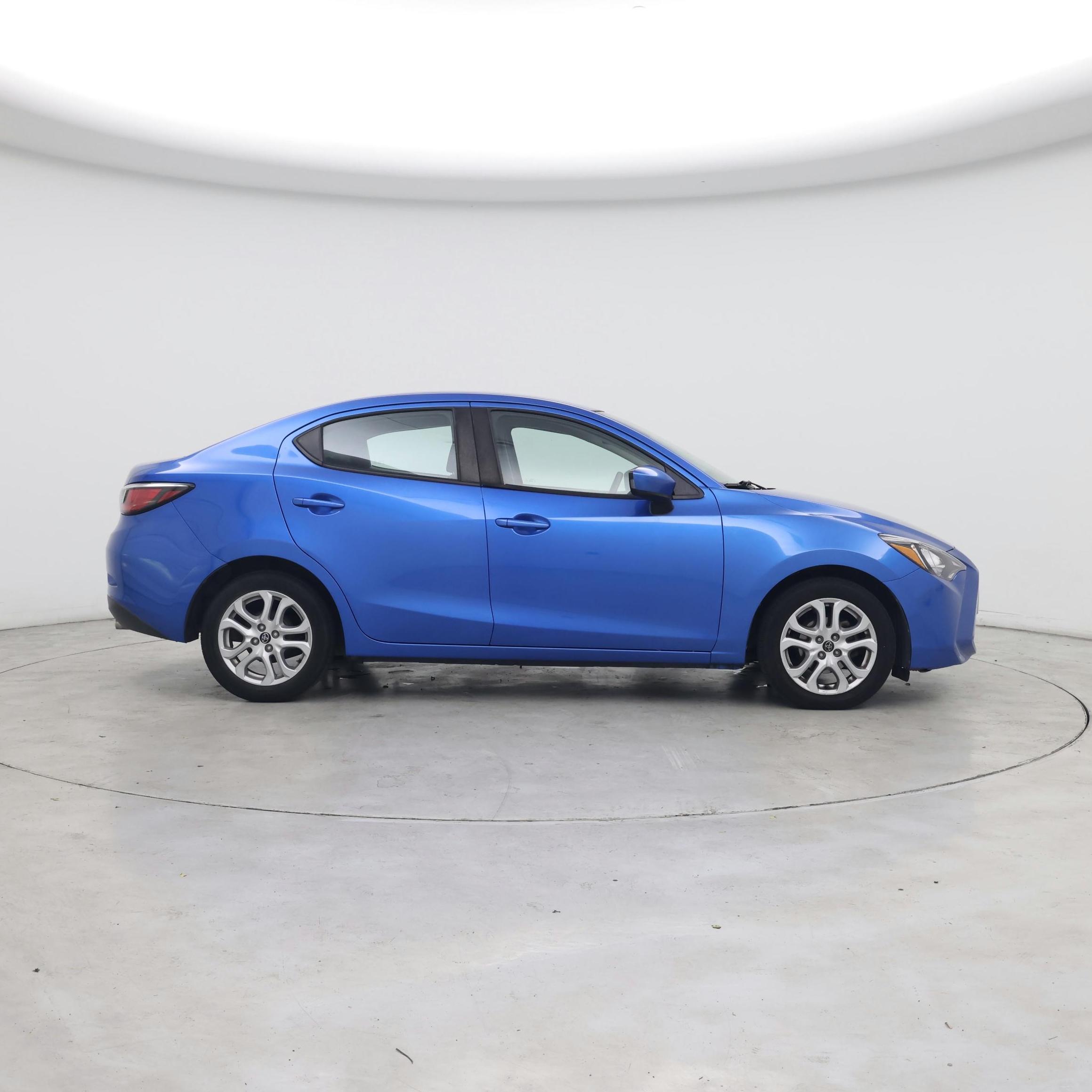 Thumbnail: 2017 Toyota Yaris iA - 7