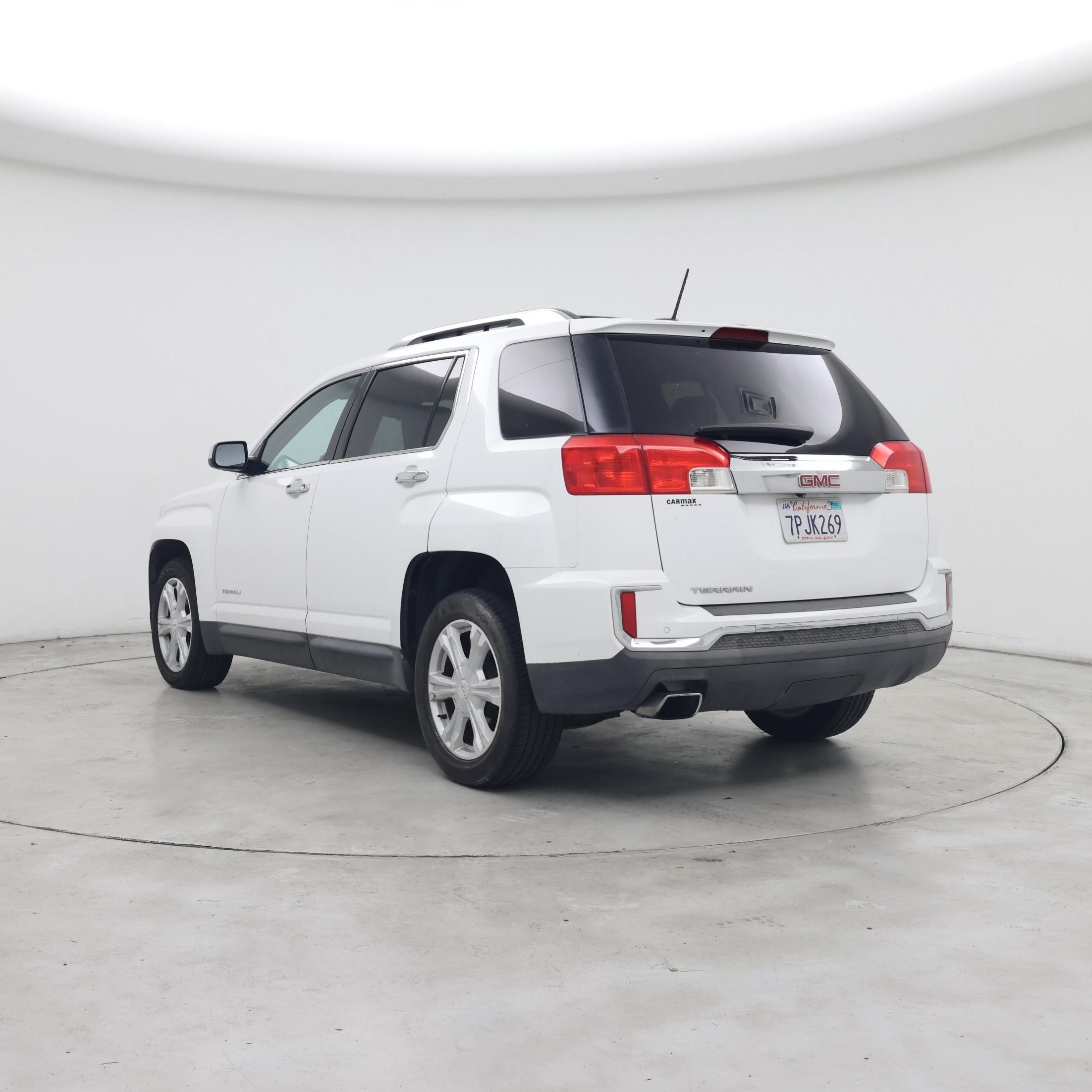 Thumbnail: 2016 GMC Terrain - 2