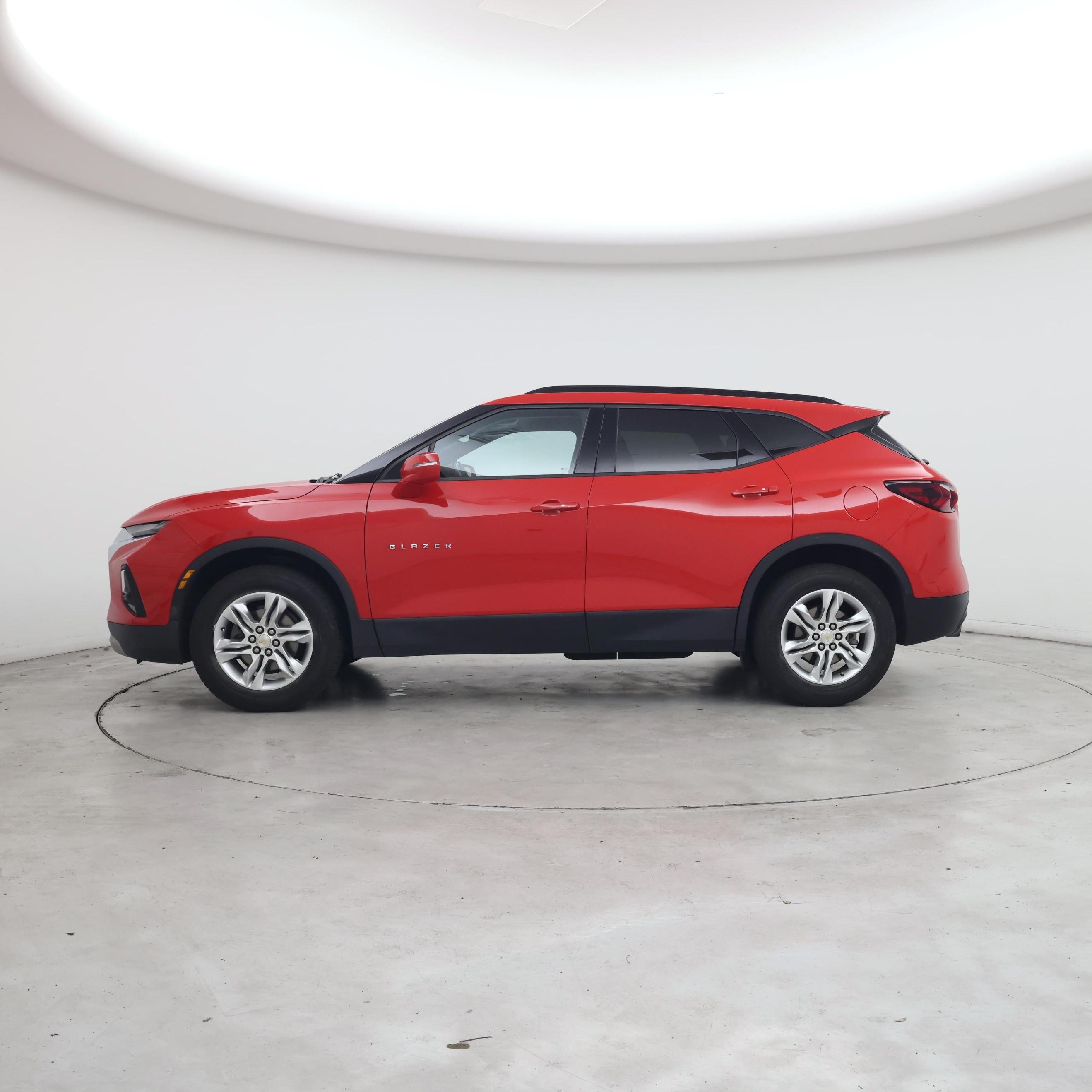 Thumbnail: 2019 Chevrolet Blazer - 3