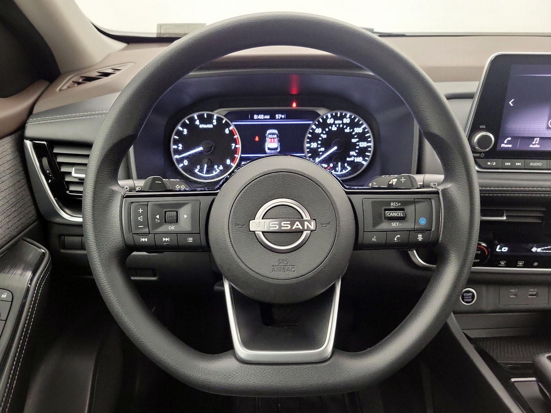 Thumbnail: 2023 Nissan Rogue - 10