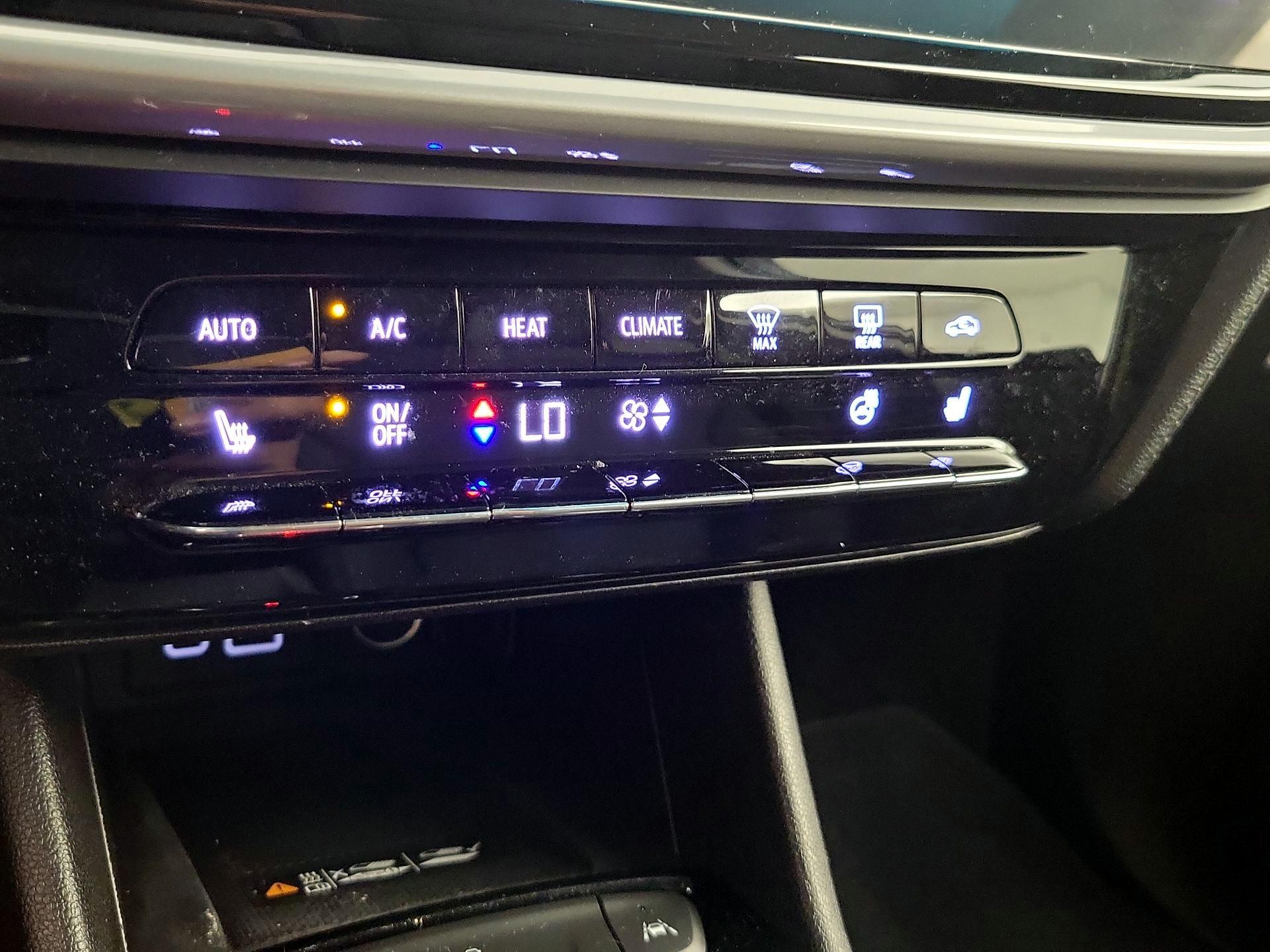Thumbnail: 2023 Chevrolet Bolt EV - 16