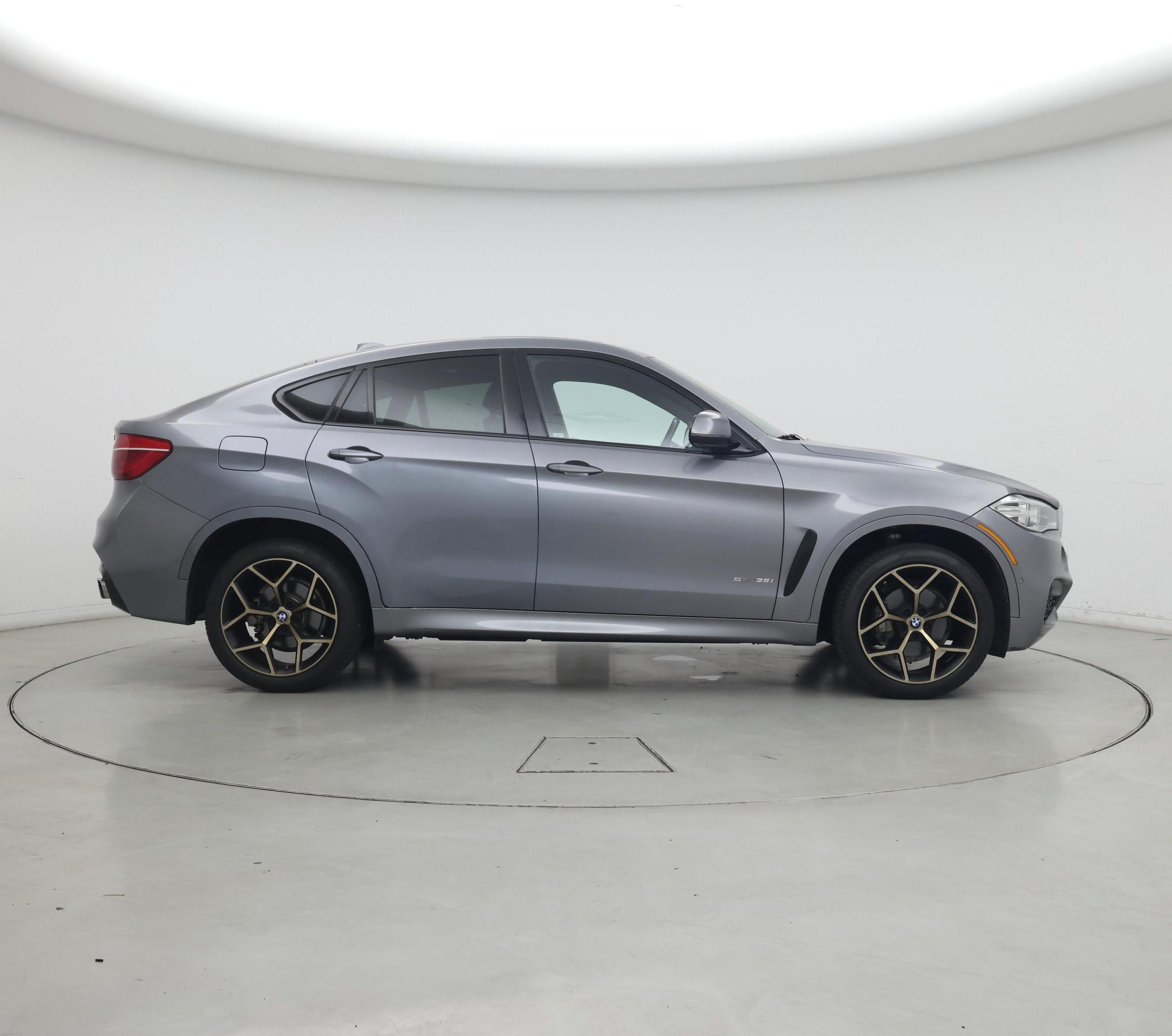 Thumbnail: 2018 BMW X6 - 7
