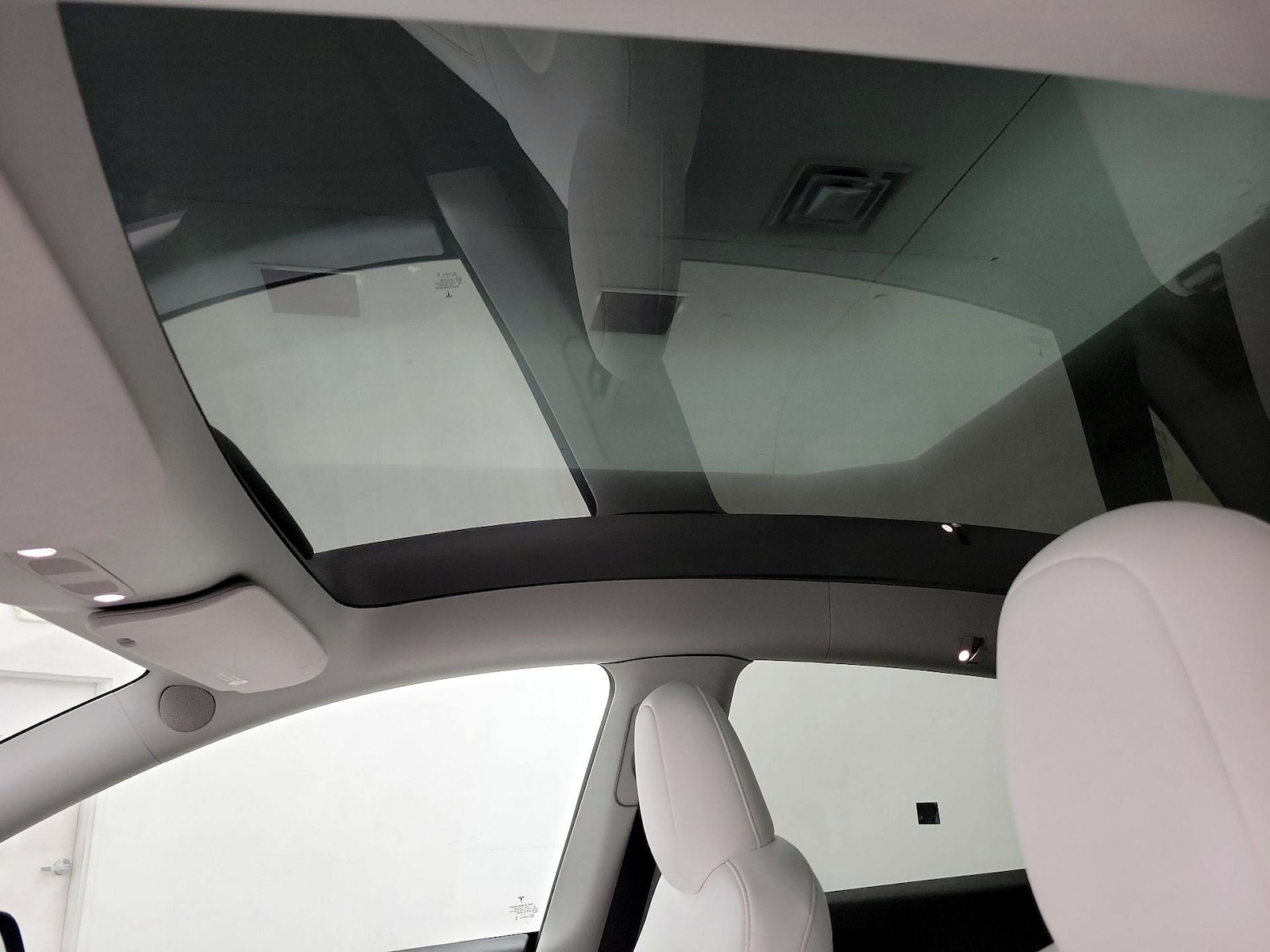 Skylight(s) & Overhead Airbags