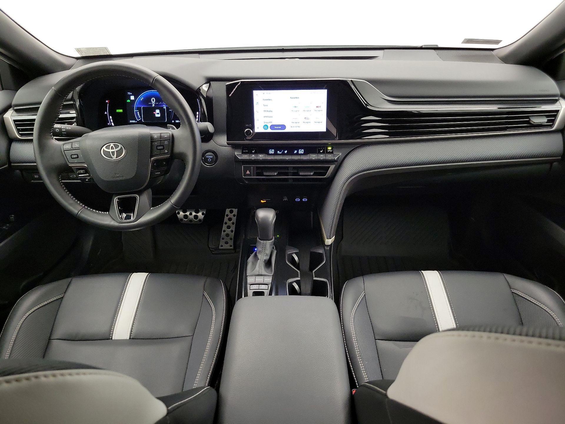 Thumbnail: 2025 Toyota Camry - 9