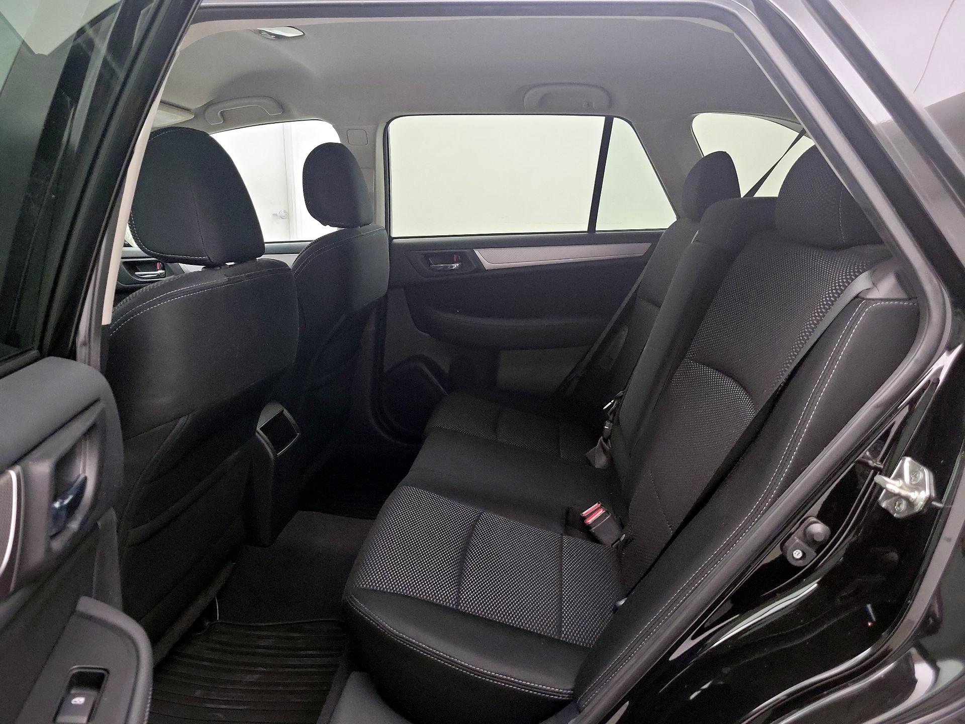 Thumbnail: 2015 Subaru Outback - 19