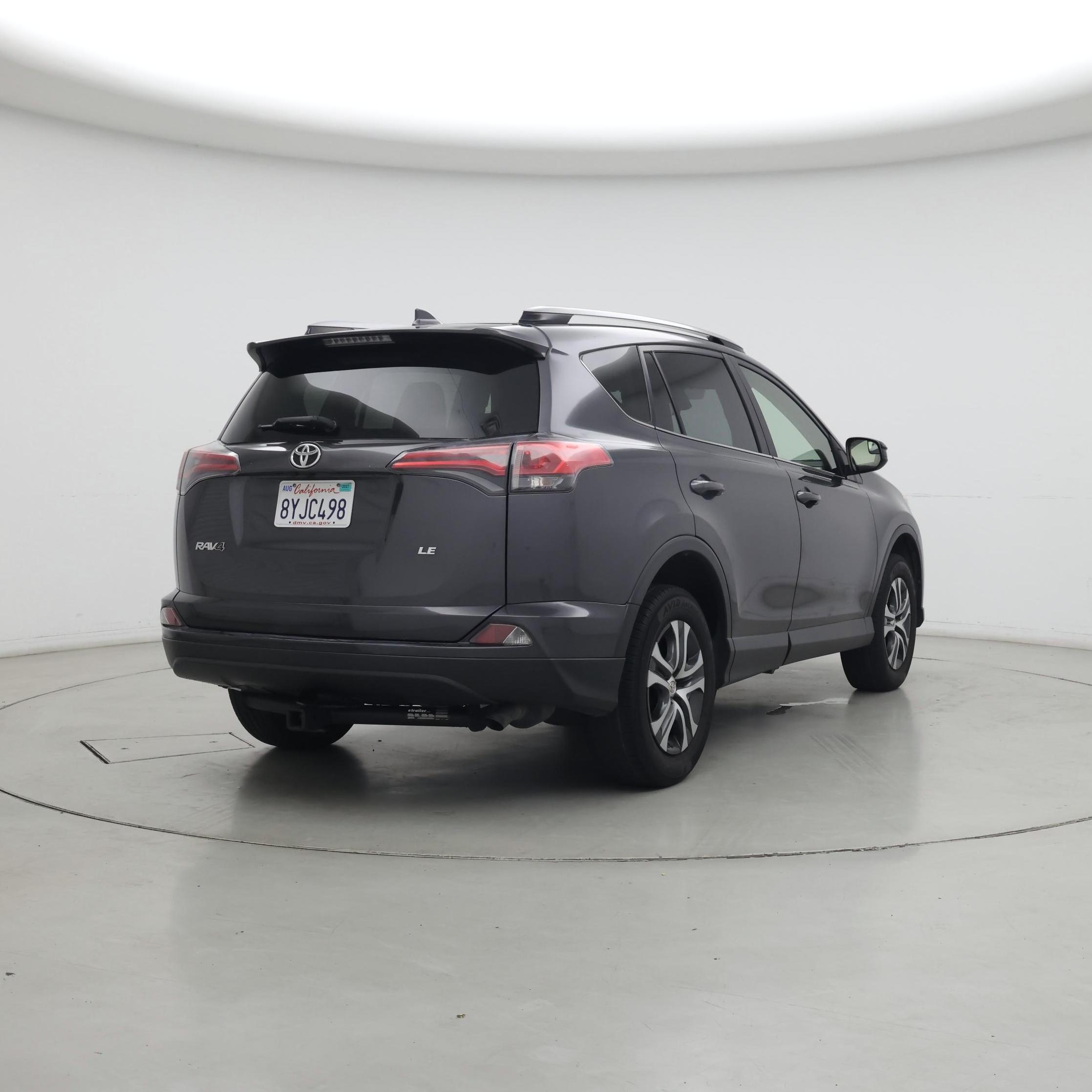 Thumbnail: 2017 Toyota RAV4 - 8